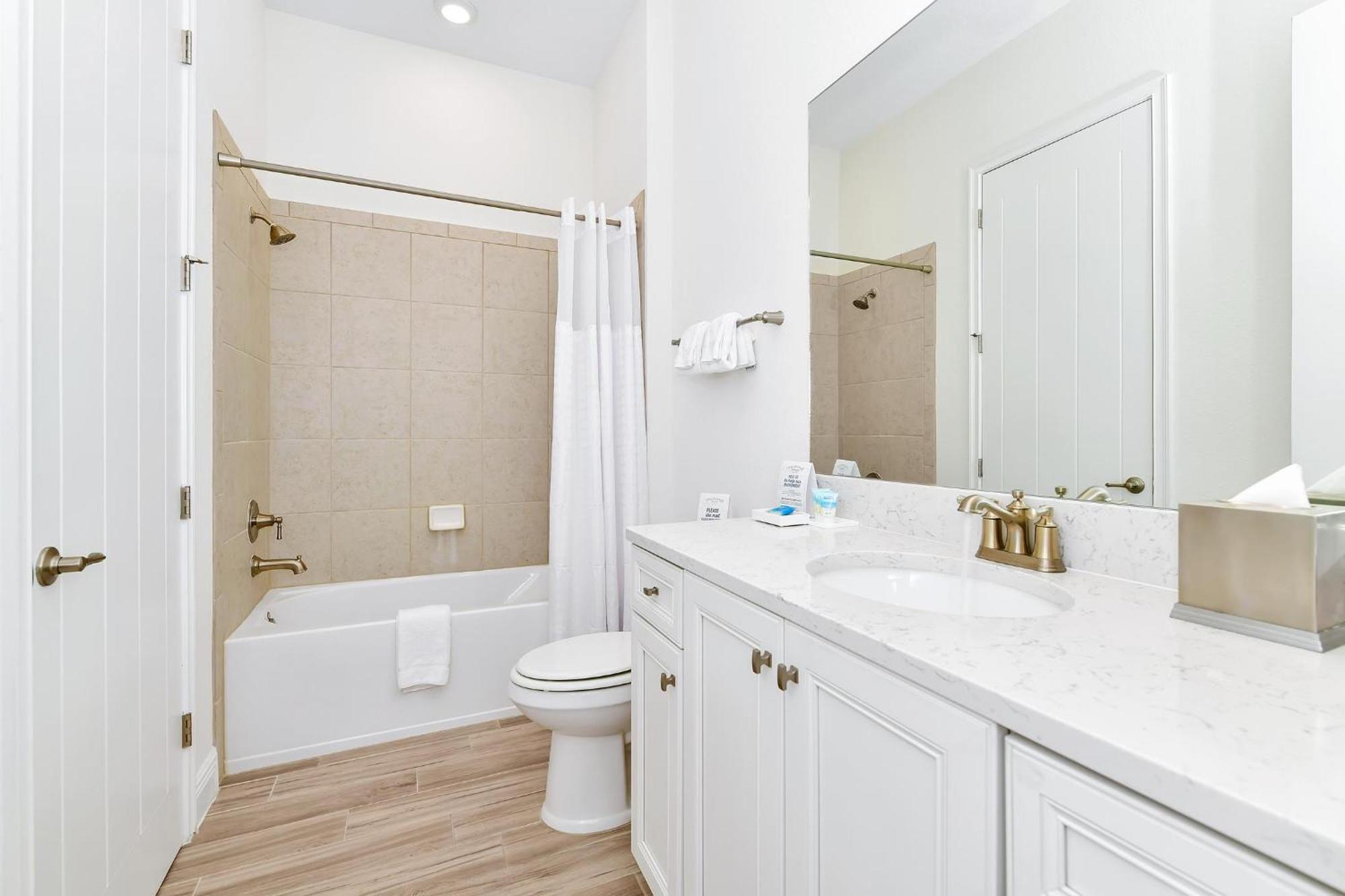 Holiday home The Shark Tank With Private Pool Near Margaritaville Access - 3084ph