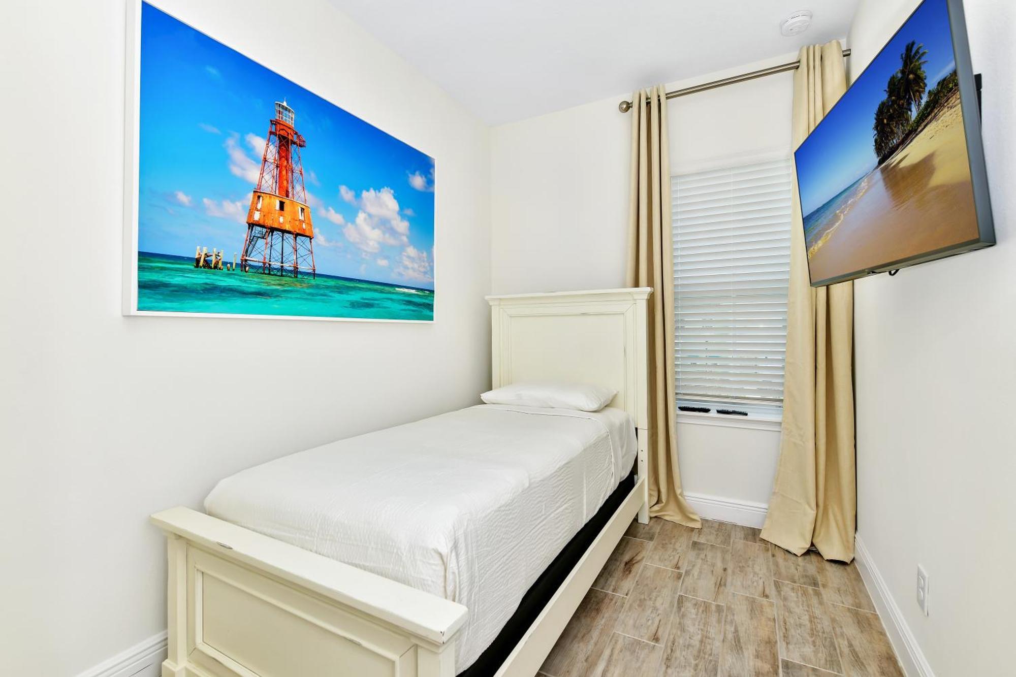 Villa Colorful Near With Margaritaville Island H20 Waterpark Access - 3140cs