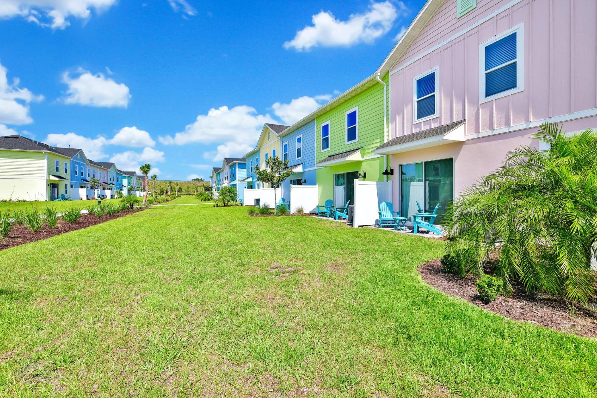 Villa Colorful Near With Margaritaville Island H20 Waterpark Access - 3140cs *