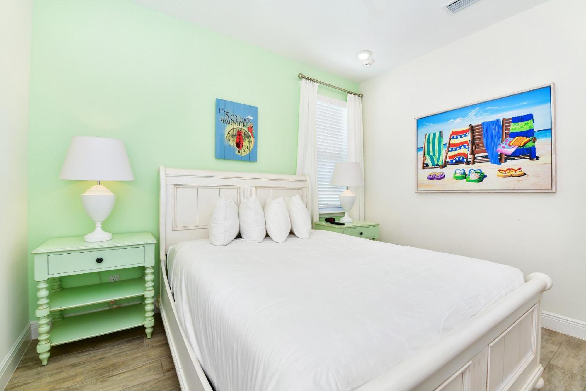 Luxurious Near With Margaritaville Access - 8000dr *