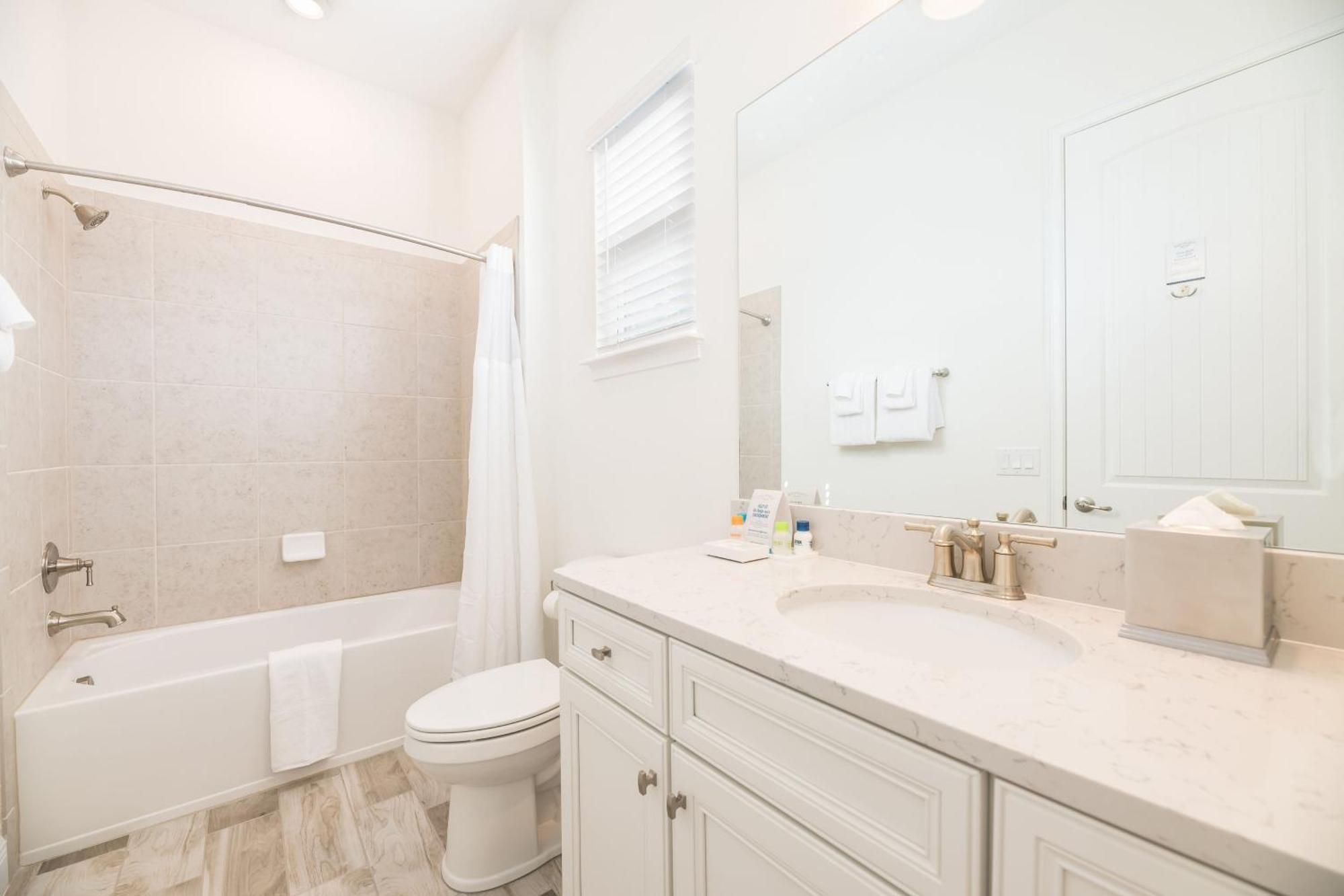 Cozy With Private Pool Near With Margaritaville Access - 8041kd Holiday home