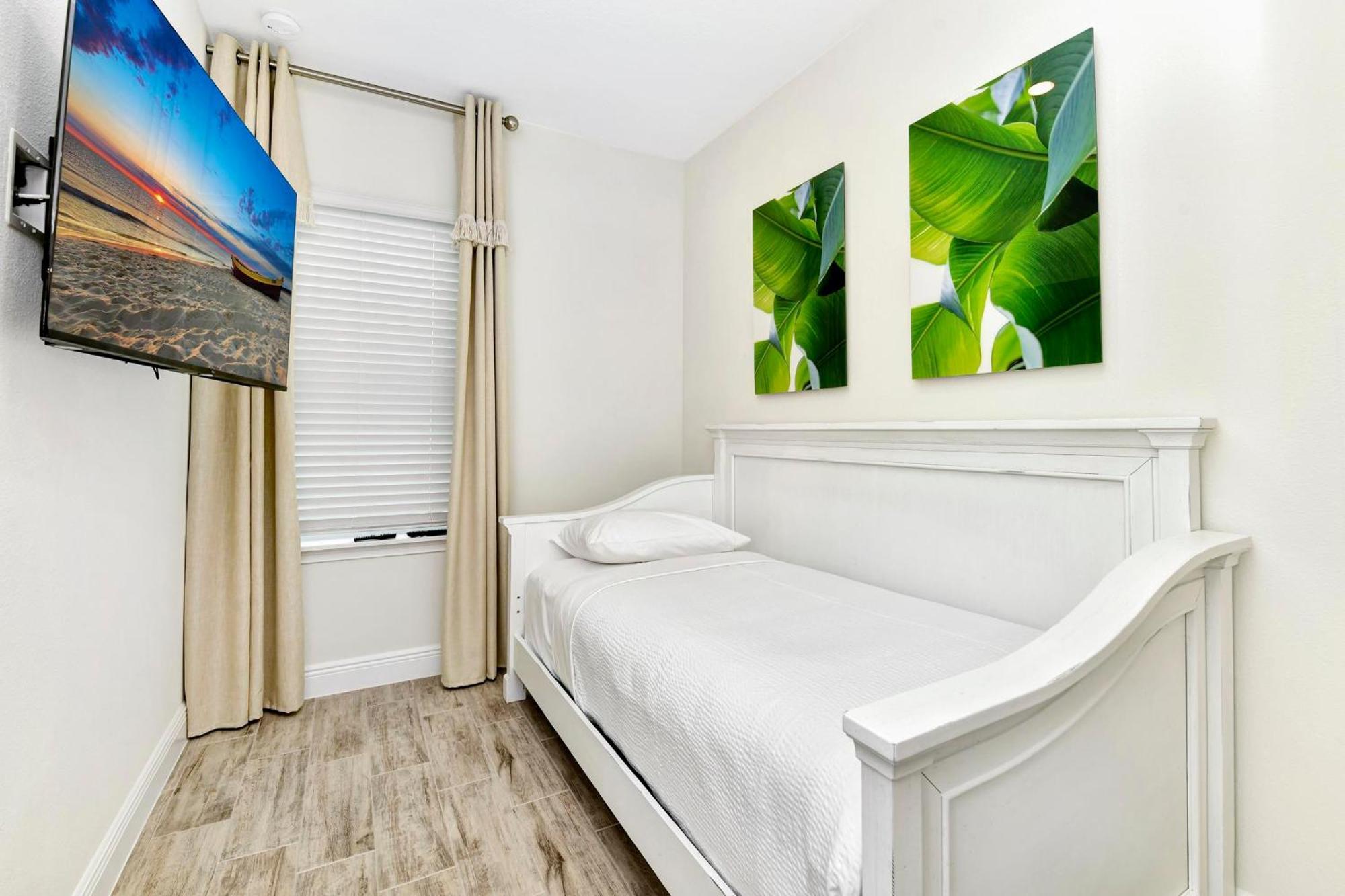 Villa Sun Filled Near With Margaritaville Access - 8183cp