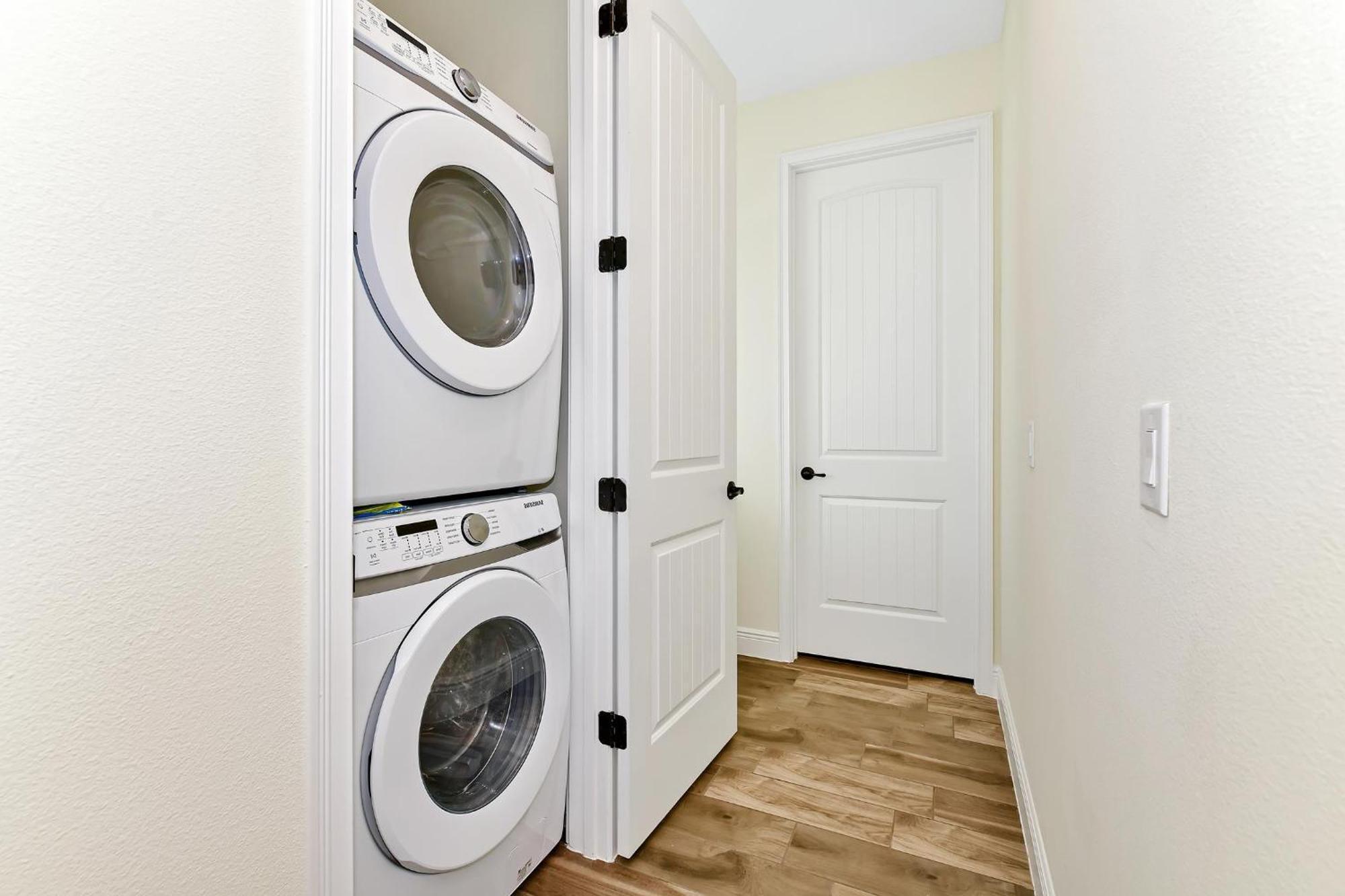 Villa Sun Filled Near With Margaritaville Access - 8183cp Davenport