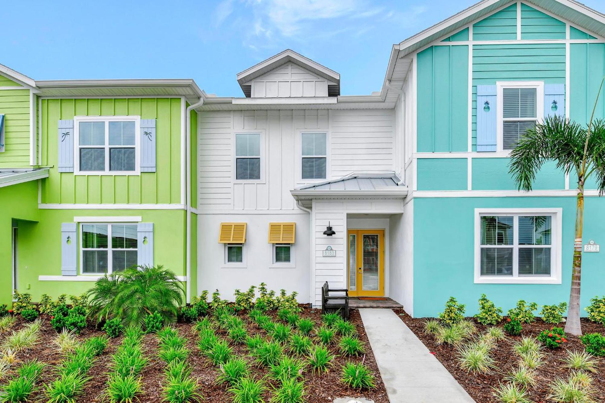 Sun Filled Near With Margaritaville Access - 8183cp Villa Davenport