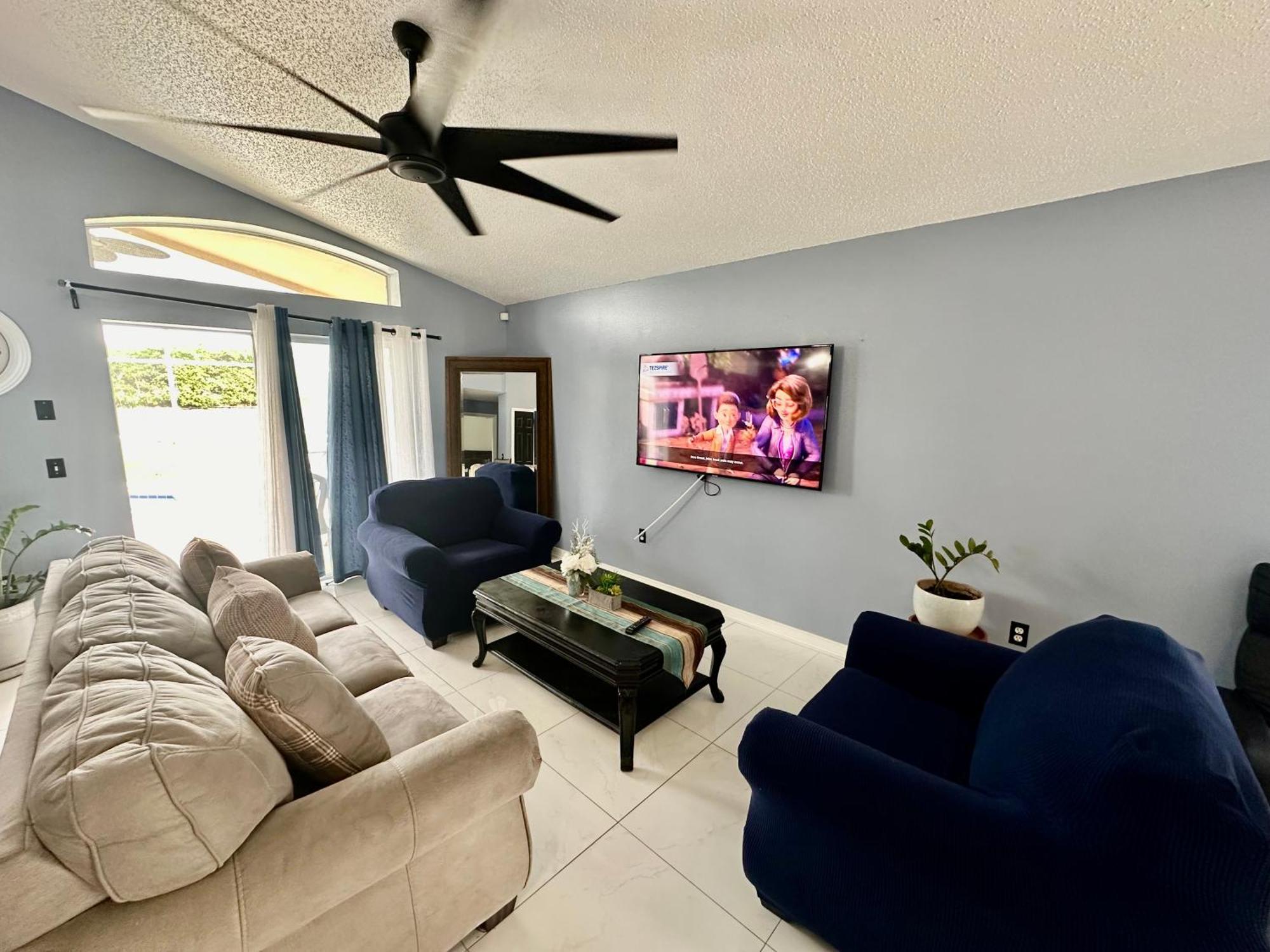 Grand Family Superior 4br House Near Disney Parks Holiday home Davenport