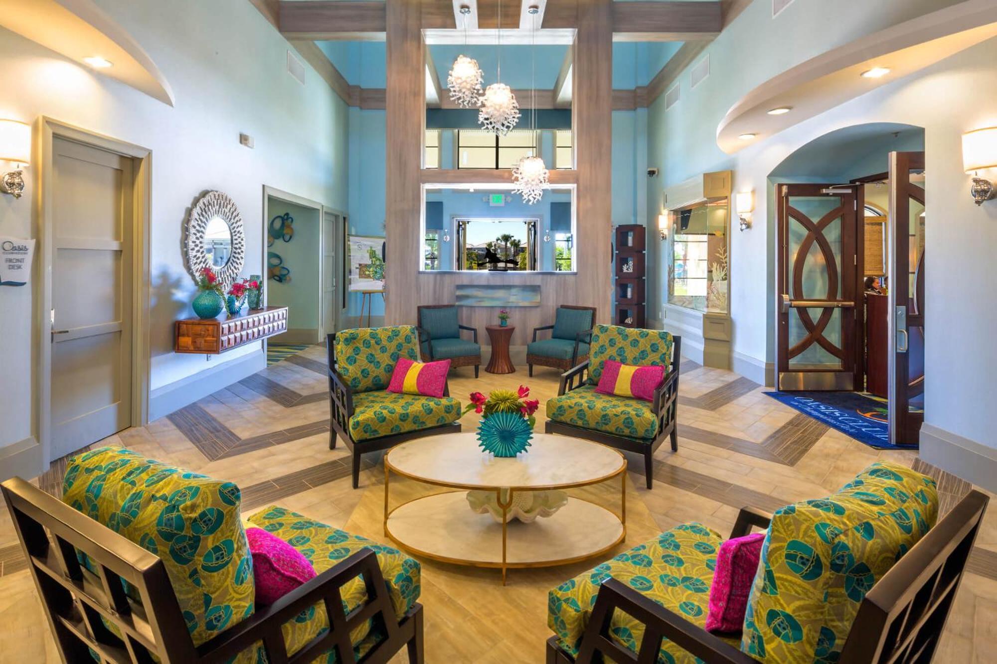 Dream Vacation - Pool, Theater, And Game * Davenport