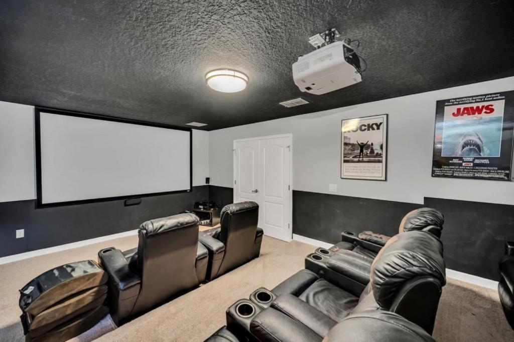 Holiday home Dream Vacation - Pool, Theater, And Game