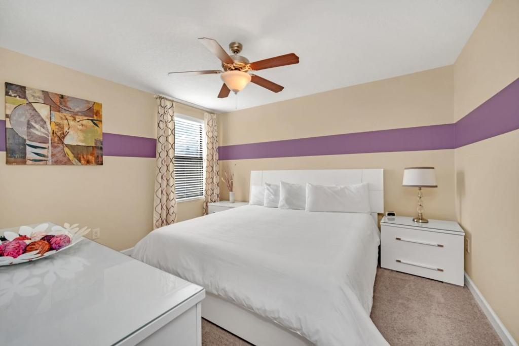 Holiday home Dream Vacation - Pool, Theater, And Game