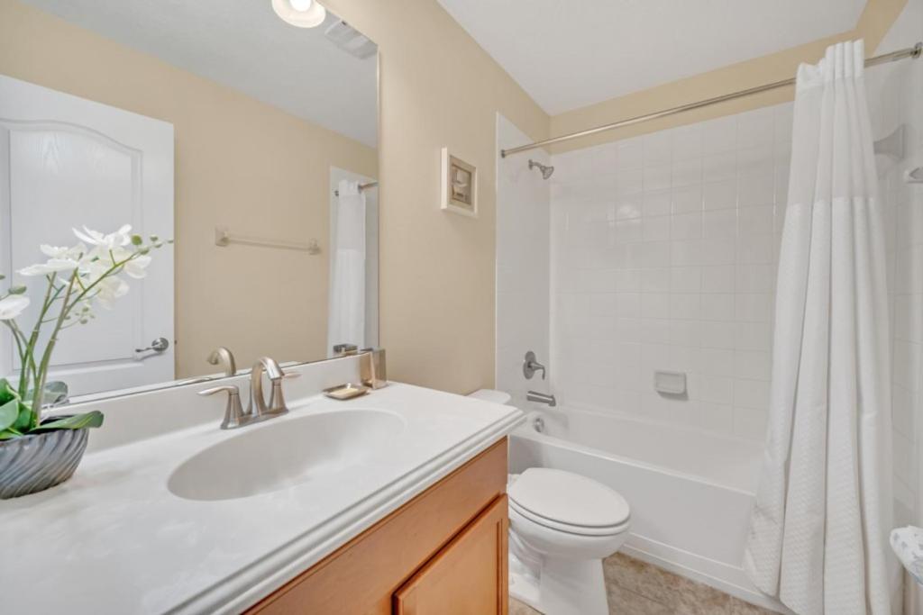 Holiday home Dream Vacation - Pool, Theater, And Game Davenport