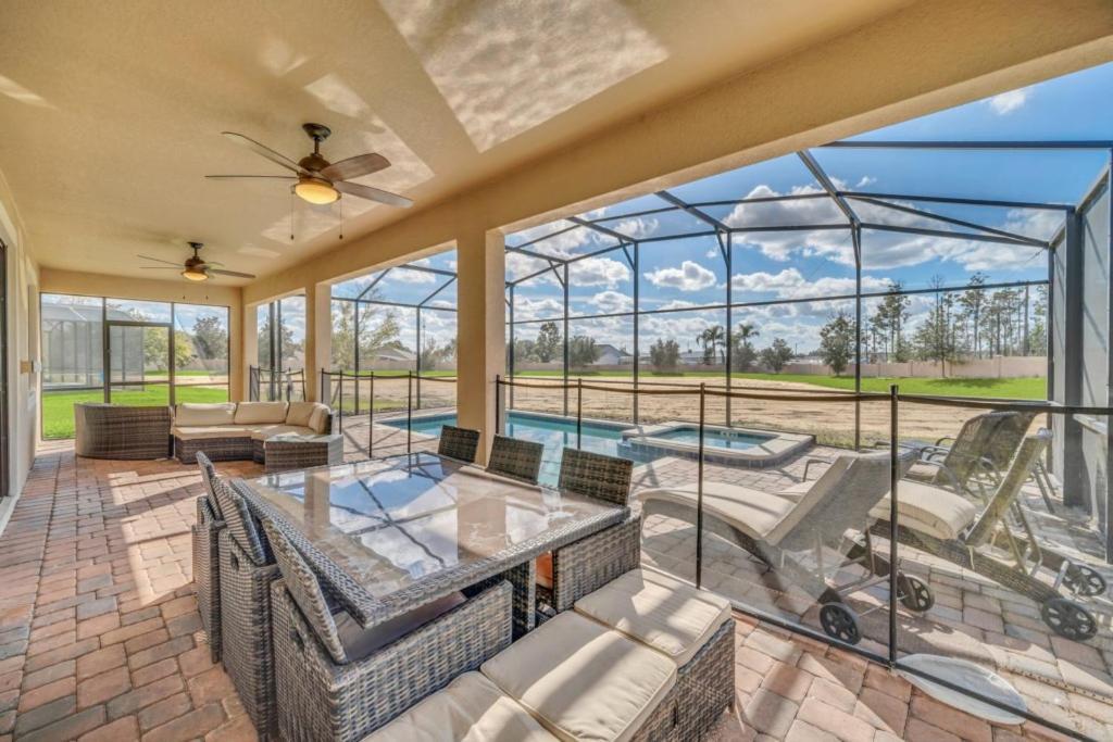 Dream Vacation - Pool, Theater, And Game *