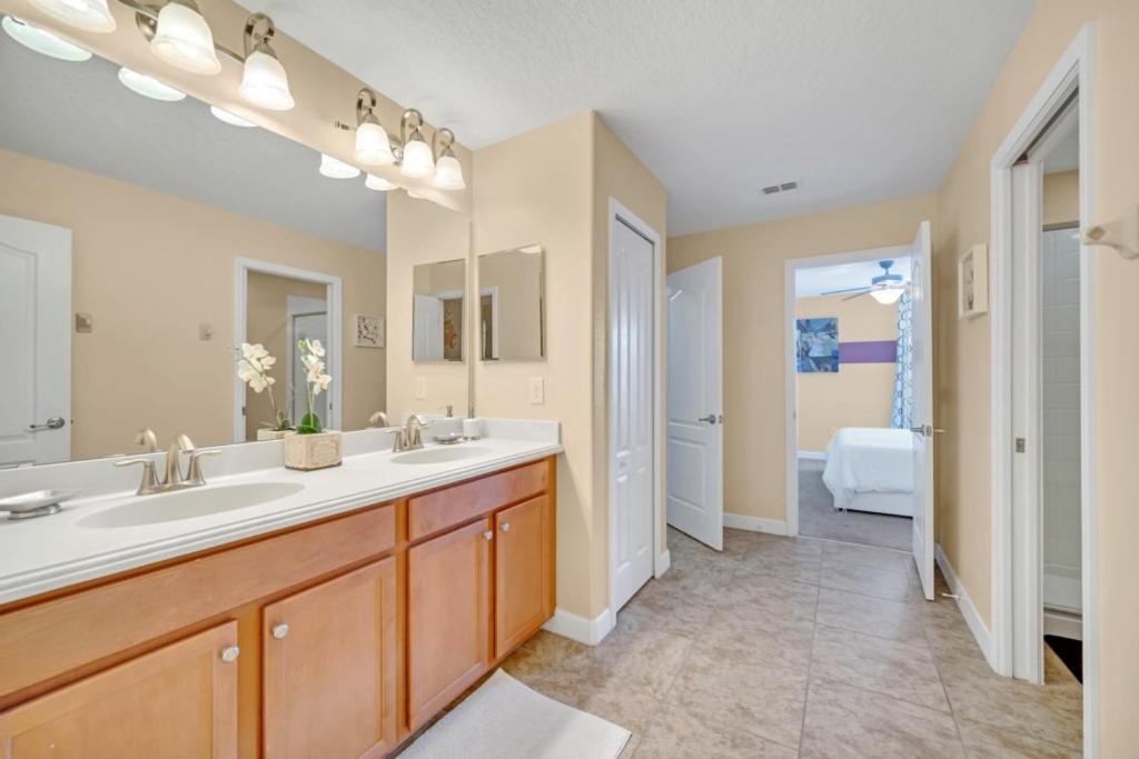 Holiday home Dream Vacation - Pool, Theater, And Game