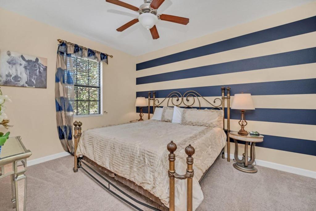 Dream Vacation - Pool, Theater, And Game Holiday home Davenport