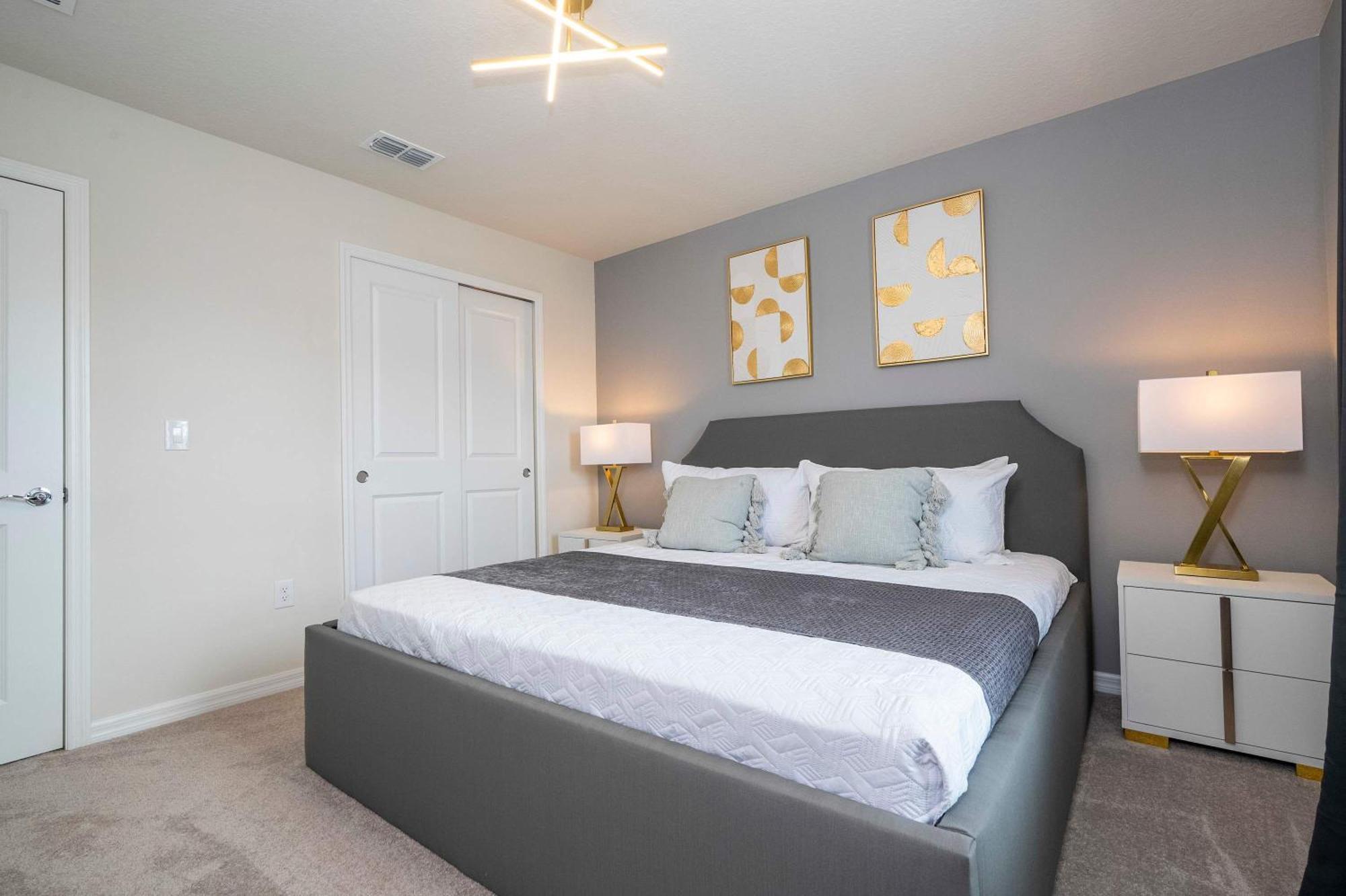 Holiday home Stunning 7bd Jacuzzi Pool & Close To At Windsor Cay 16217 Orlando