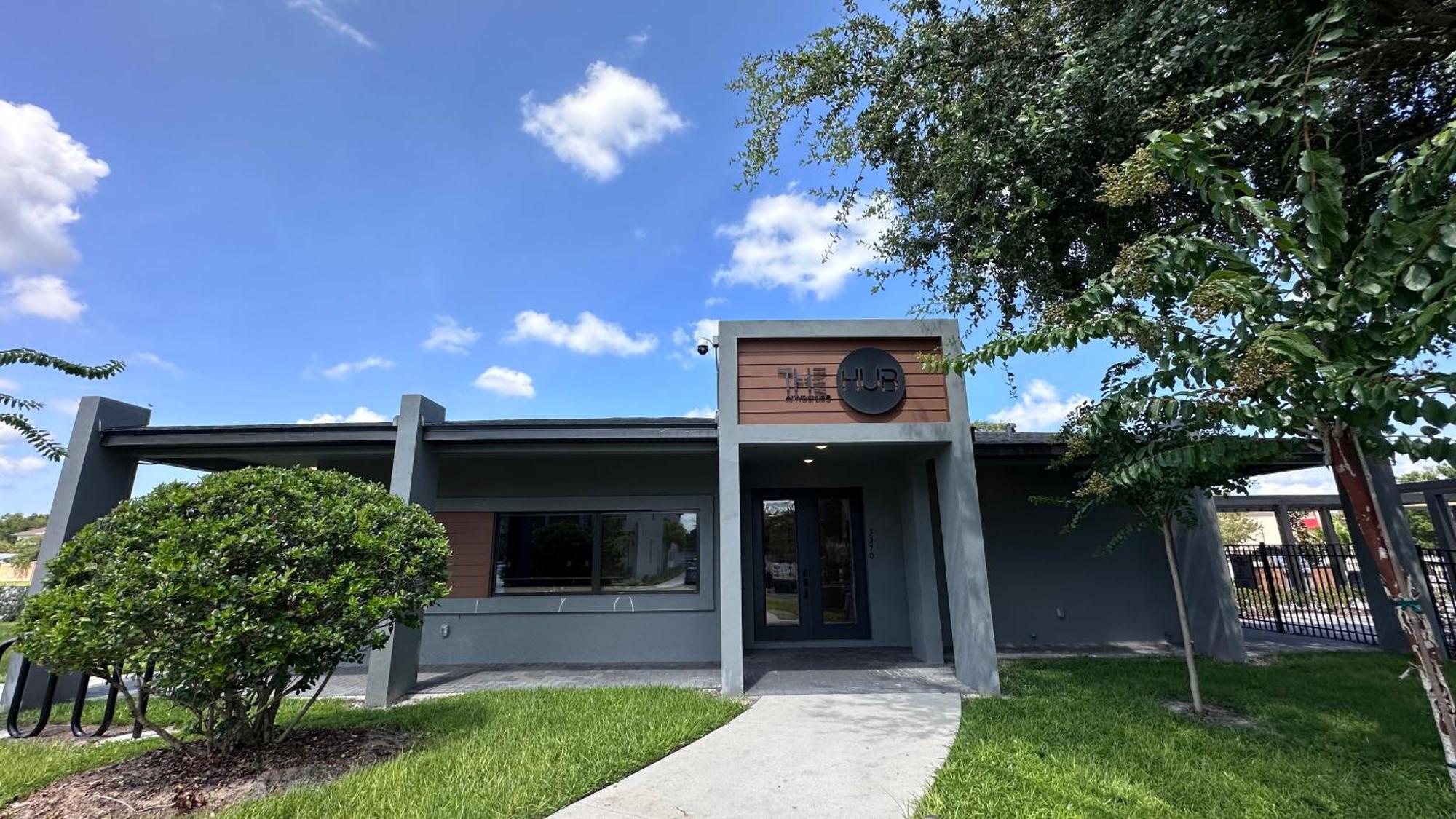 Holiday home 8761 Zd - Elegant 3br In The Hub - Comfort, Style, And Luxury For Your Perfect Getaway Kissimmee