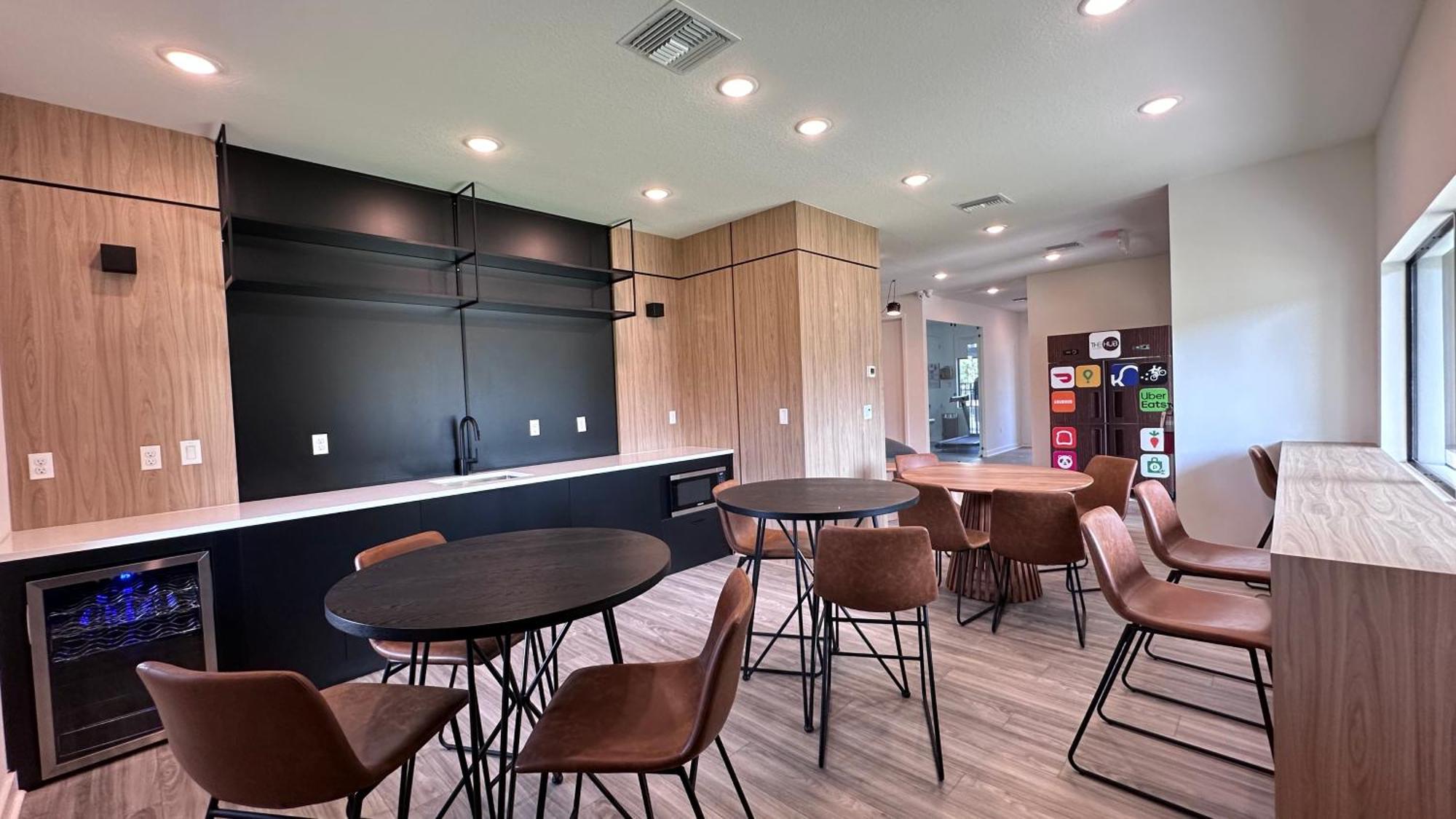 8761 Zd - Elegant 3br In The Hub - Comfort, Style, And Luxury For Your Perfect Getaway *