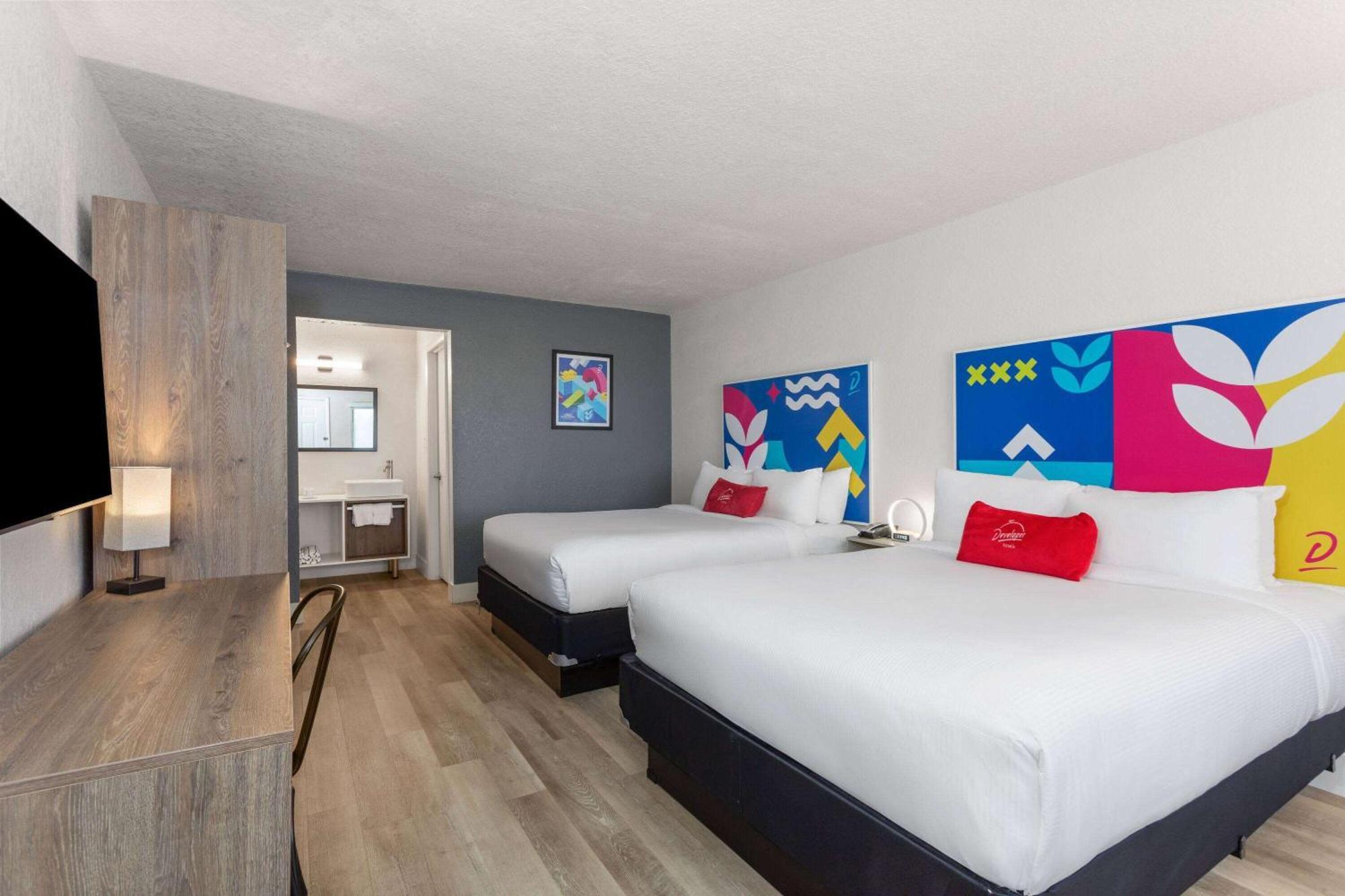 Developer Highway, A Howard Johnson By Wyndham Kissimmee