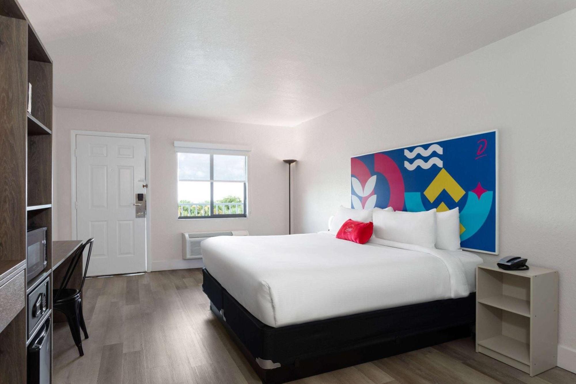 Hotel Developer Highway, A Howard Johnson By Wyndham 3*