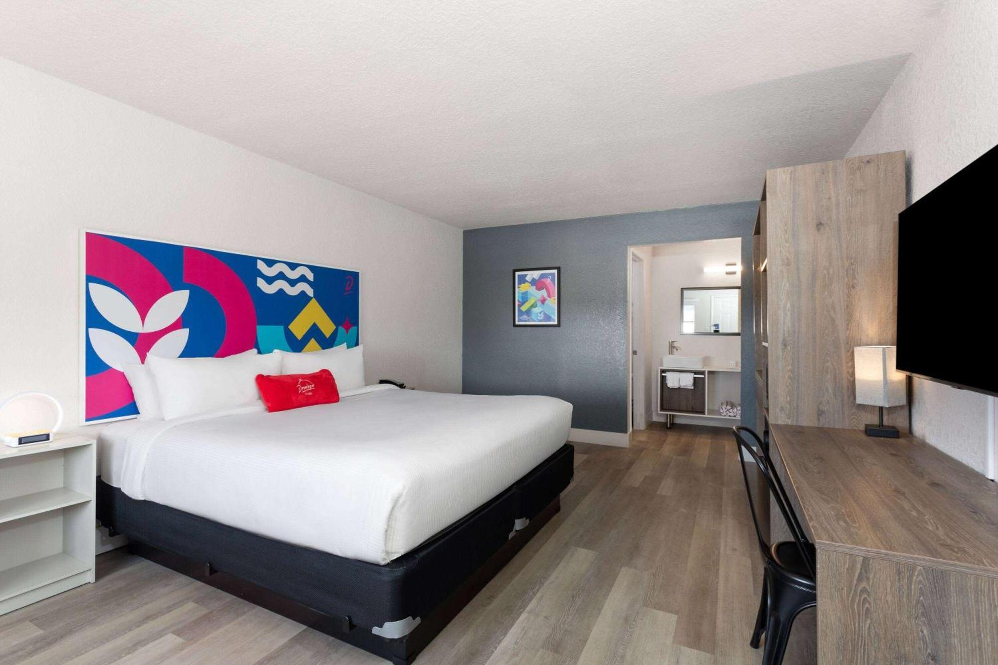 Developer Highway, A Howard Johnson By Wyndham Hotel Kissimmee
