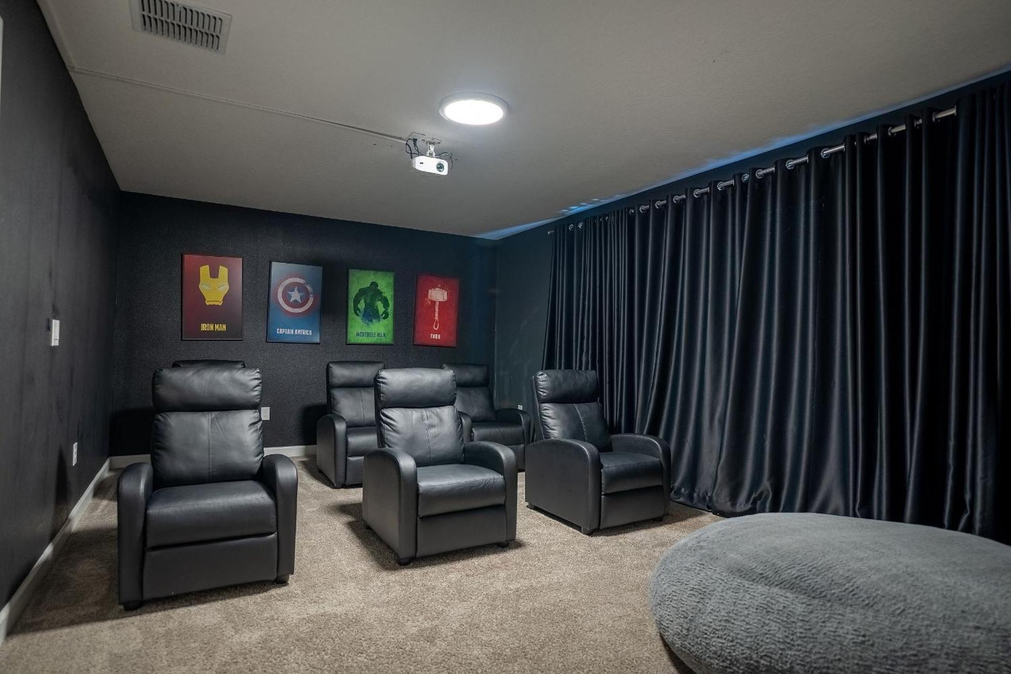 Luxury @ Plus Private Pool Villa Kissimmee