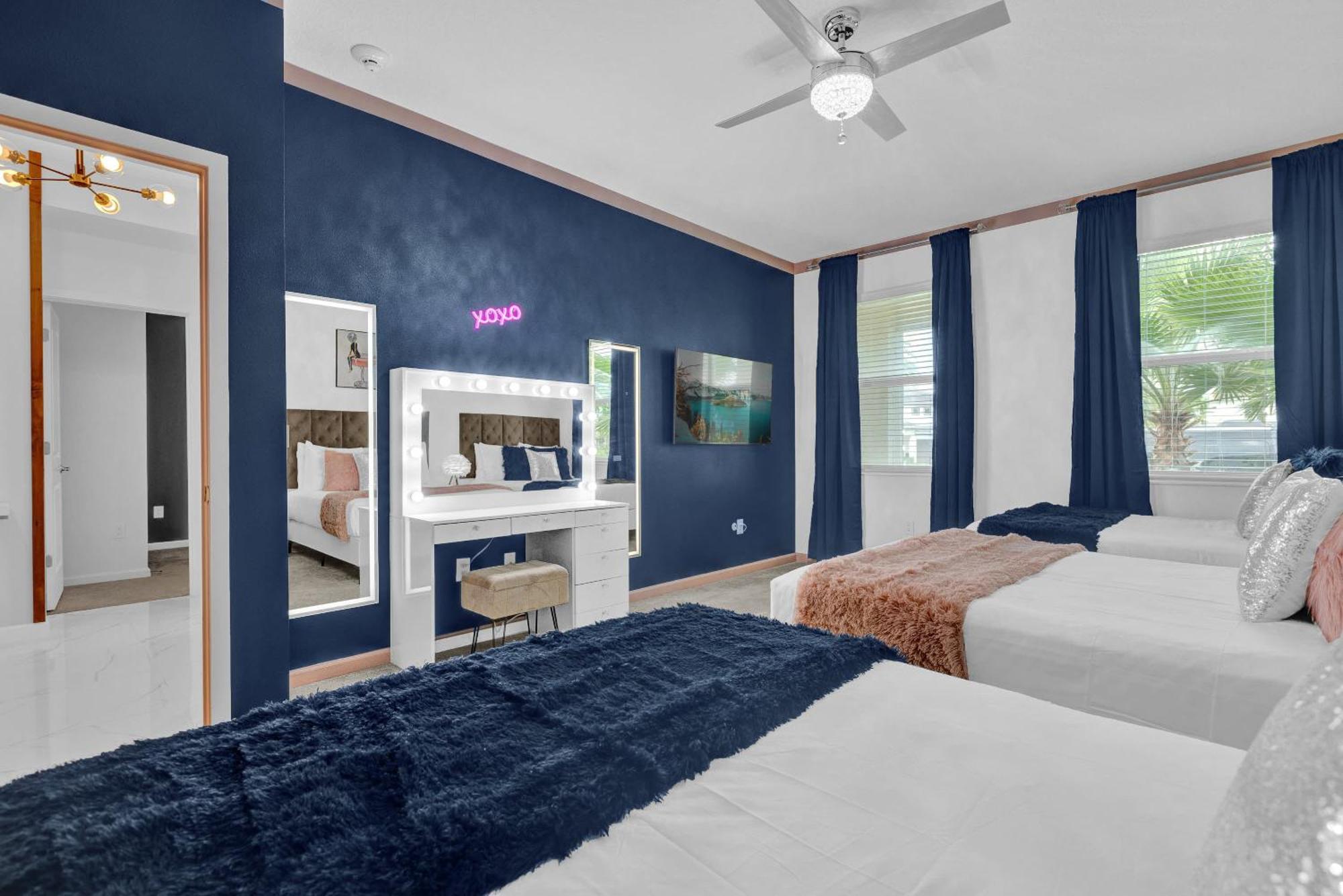 Holiday home Luxury - The Extras - Sleeps 39 Kissimmee