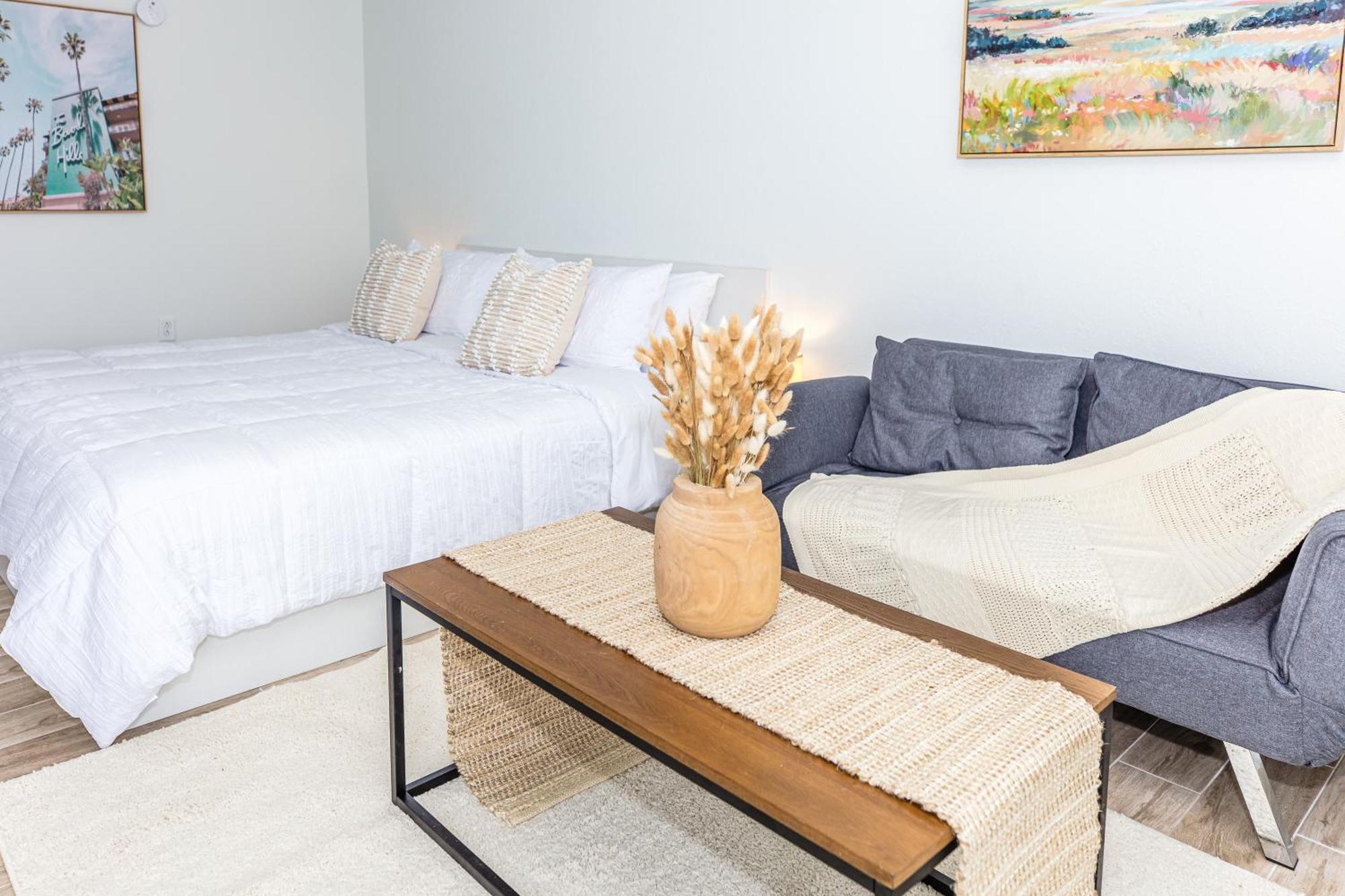 Apartment Luxury Boho 1bedroom 8 Minutes From Free Parking