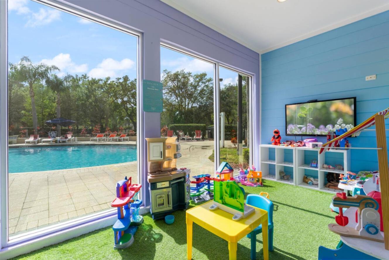 Resort Luxury 4bdr 5 Miles From