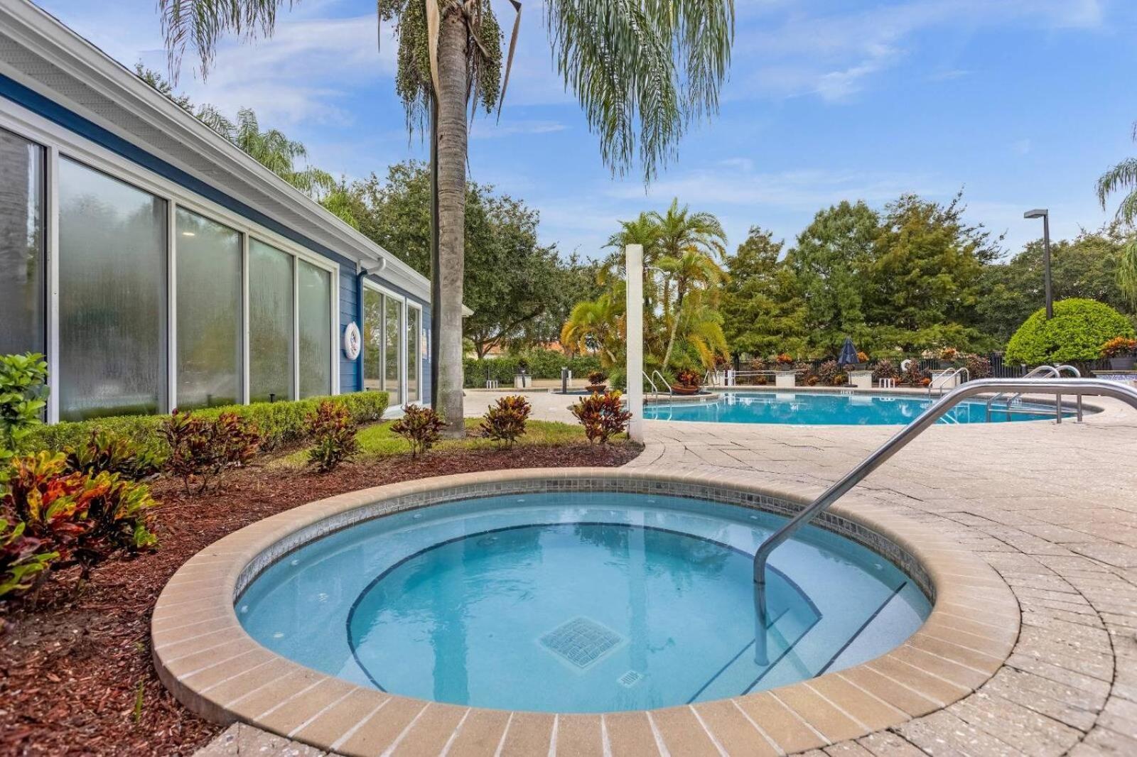 Luxury 4bdr 5 Miles From Resort *