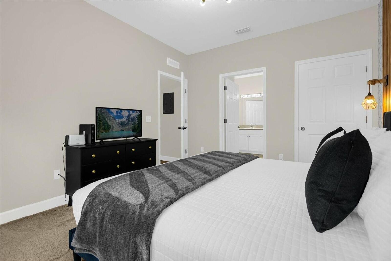 Luxury 4bdr 5 Miles From * Celebration