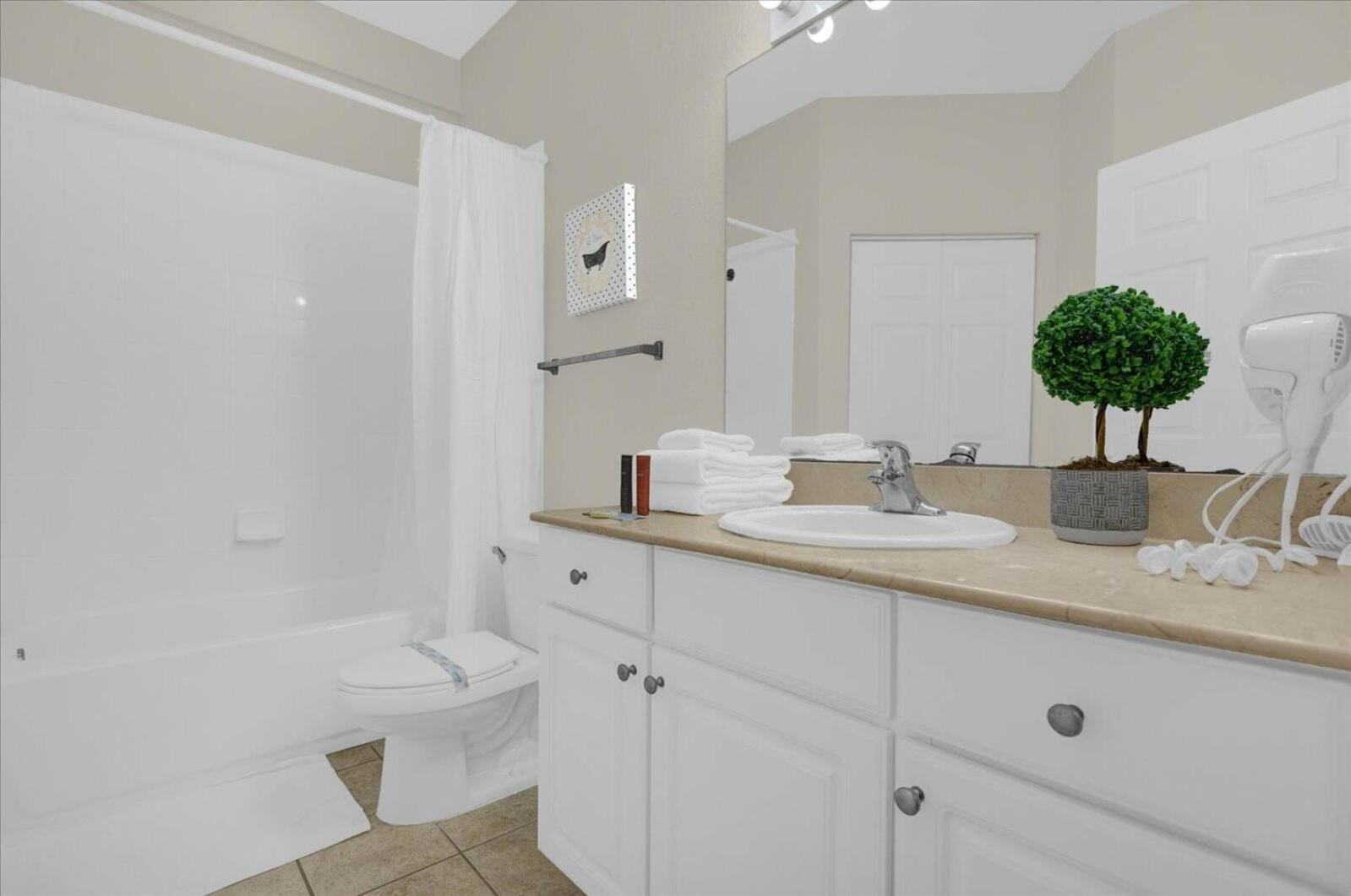 Luxury 4bdr 5 Miles From Resort *