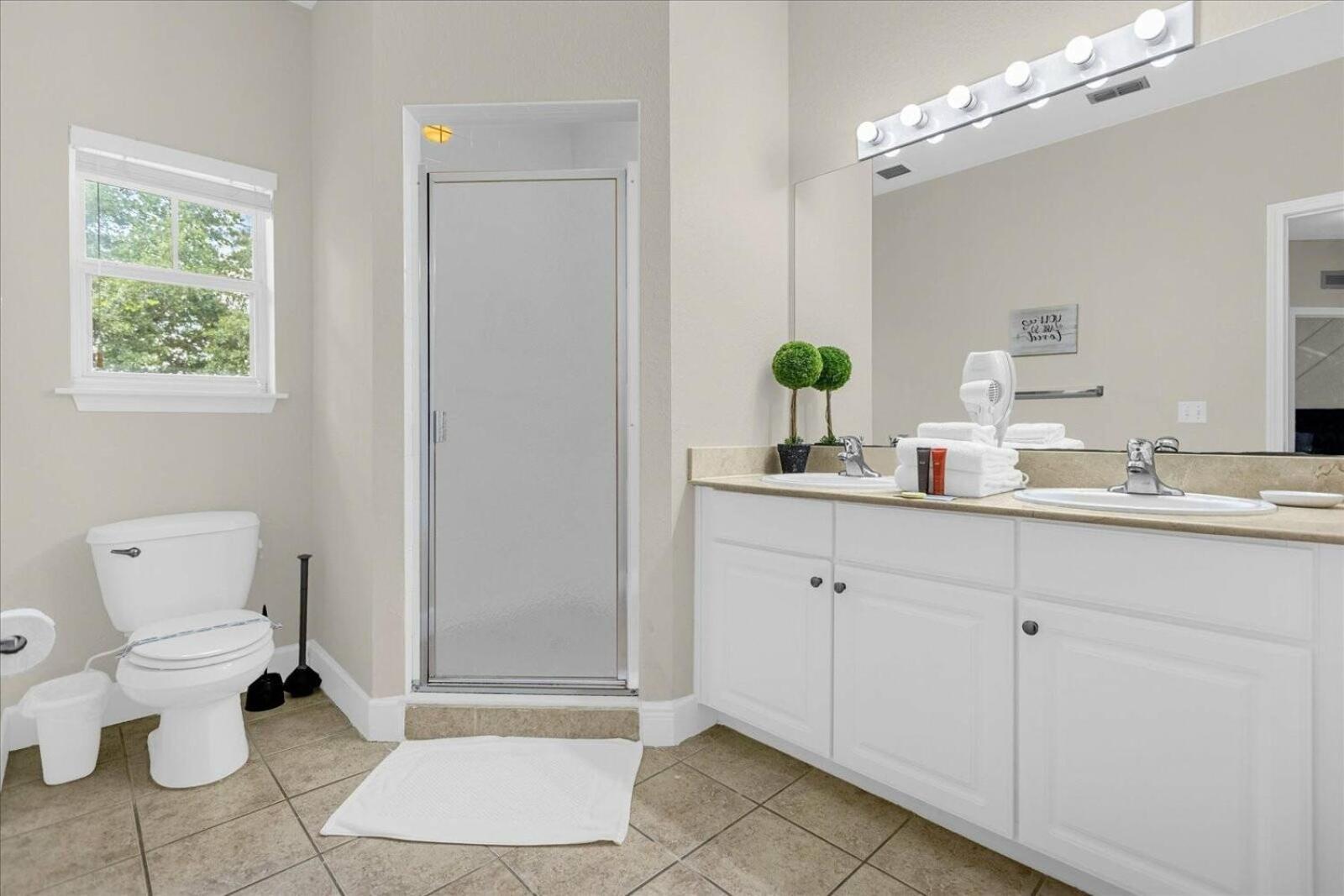 Luxury 4bdr 5 Miles From Resort Celebration