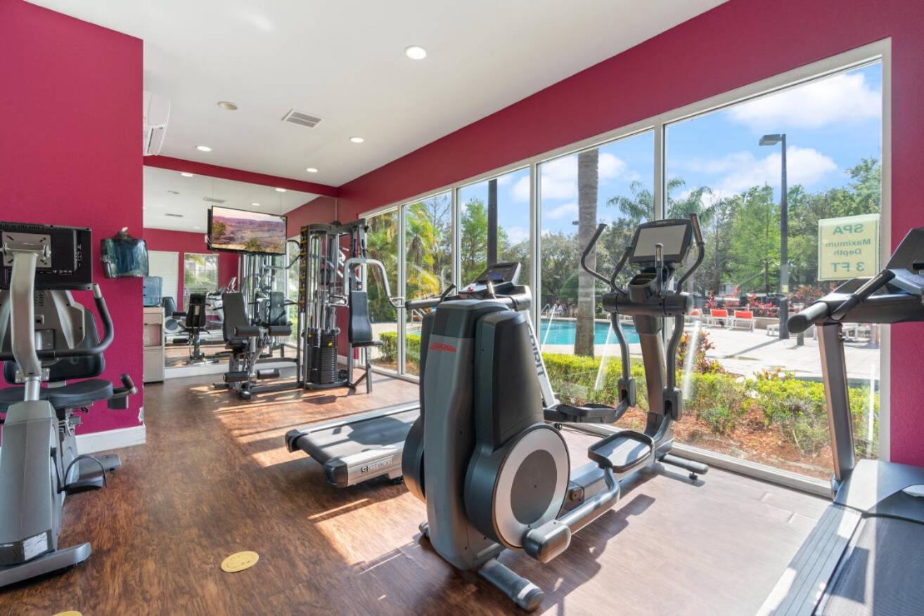 Resort Luxury 4bdr 5 Miles From