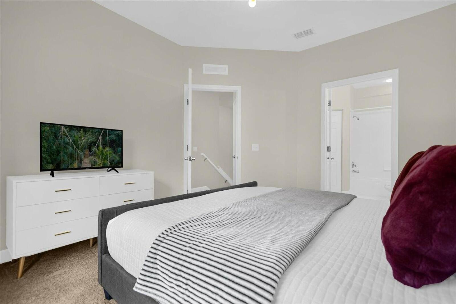 Luxury 4bdr 5 Miles From Resort Celebration