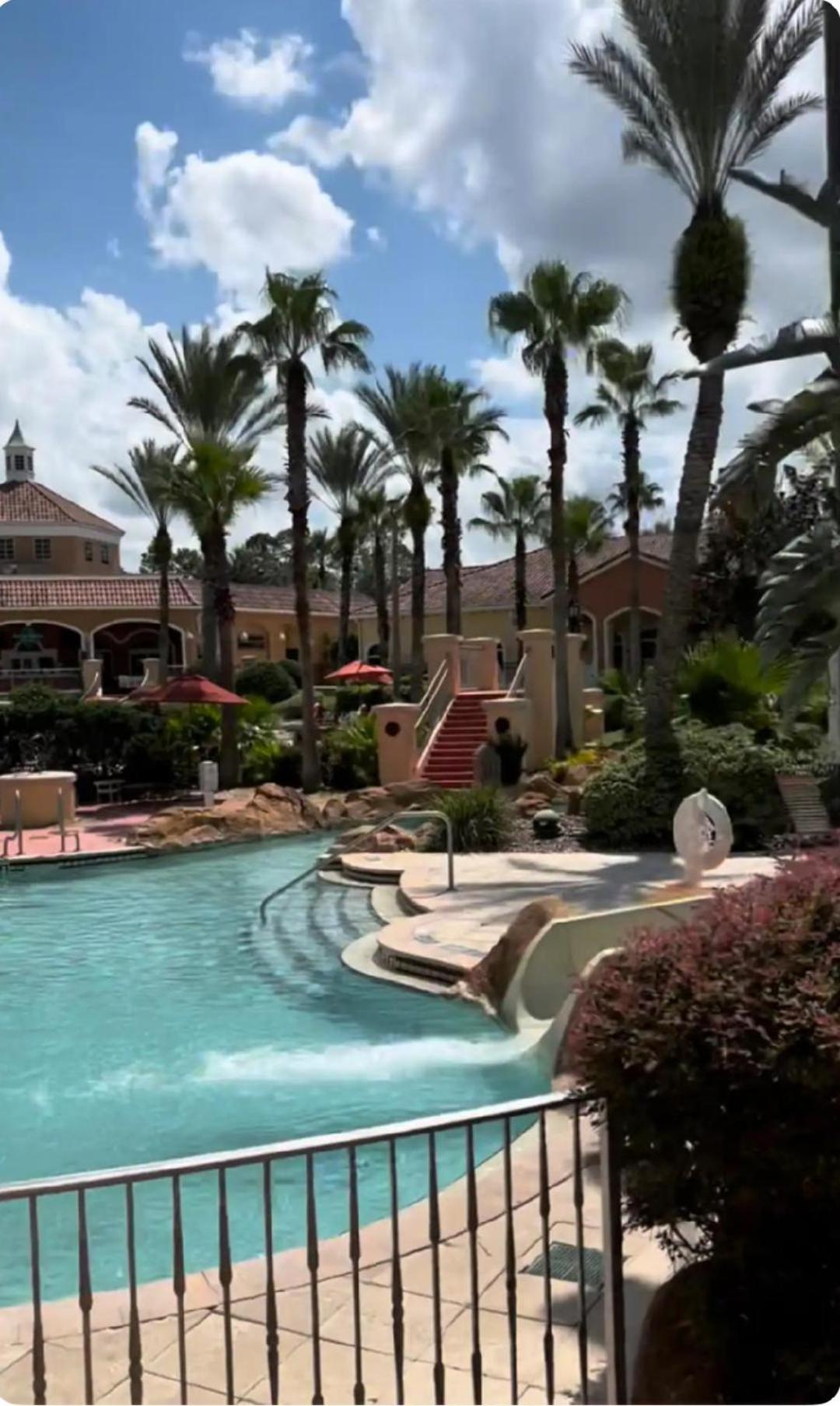 Resort With Lazy River Townhome Davenport