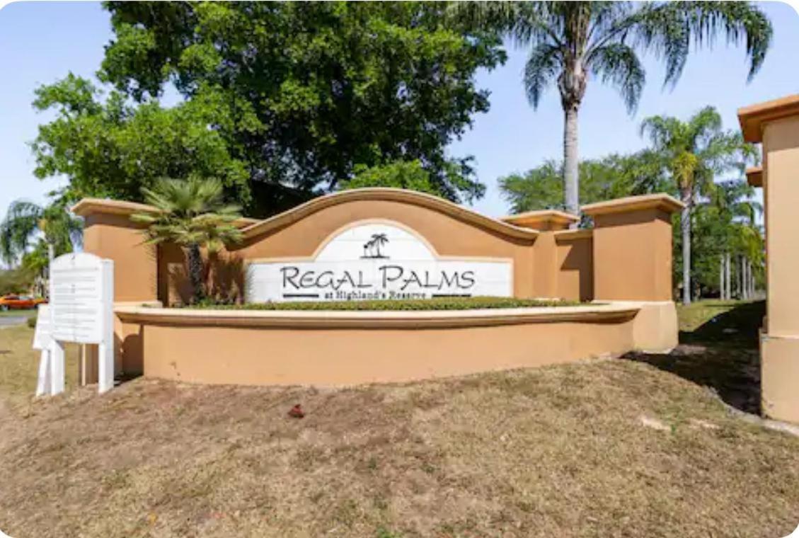 Resort With Lazy River Townhome Davenport
