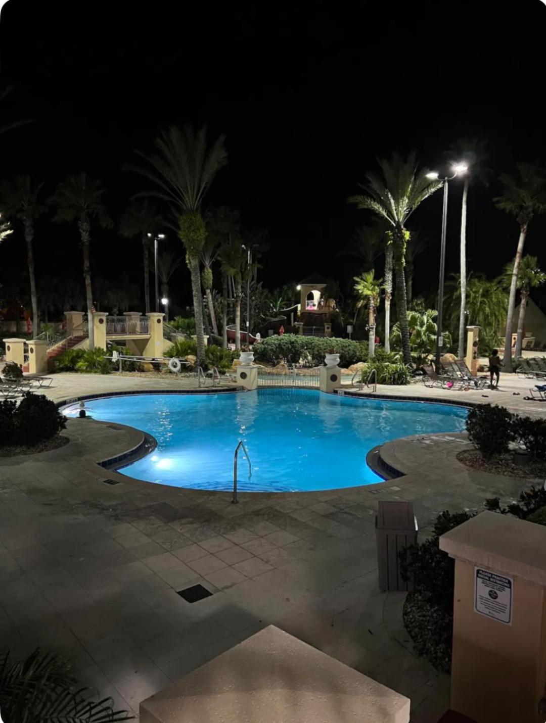 Resort With Lazy River Townhome Davenport