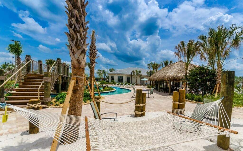 Brand New 9 Bedrooms5 Baths At Storey Lake Kissimmee