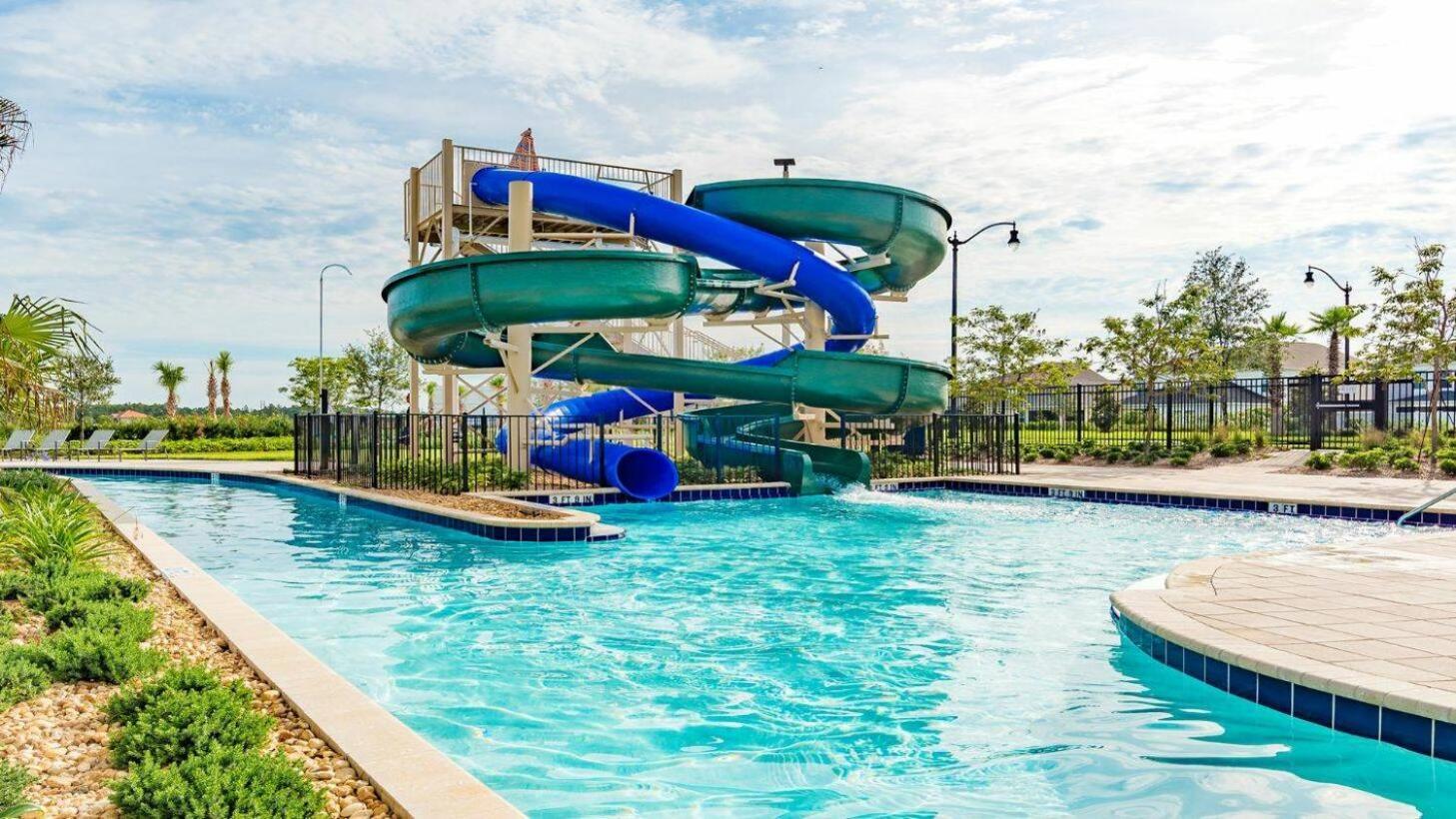 Brand New 9 Bedrooms5 Baths At Storey Lake * Kissimmee