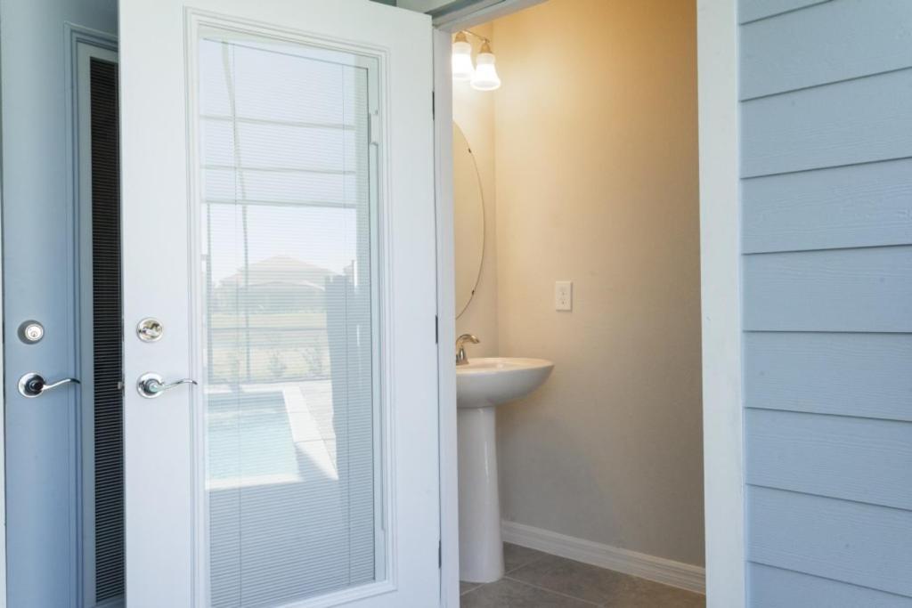 Holiday home Modern Townhome 5 Beds 3 Kings Private Pool Davenport