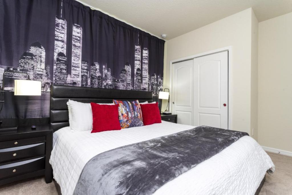 Holiday home Modern Townhome 5 Beds 3 Kings Private Pool