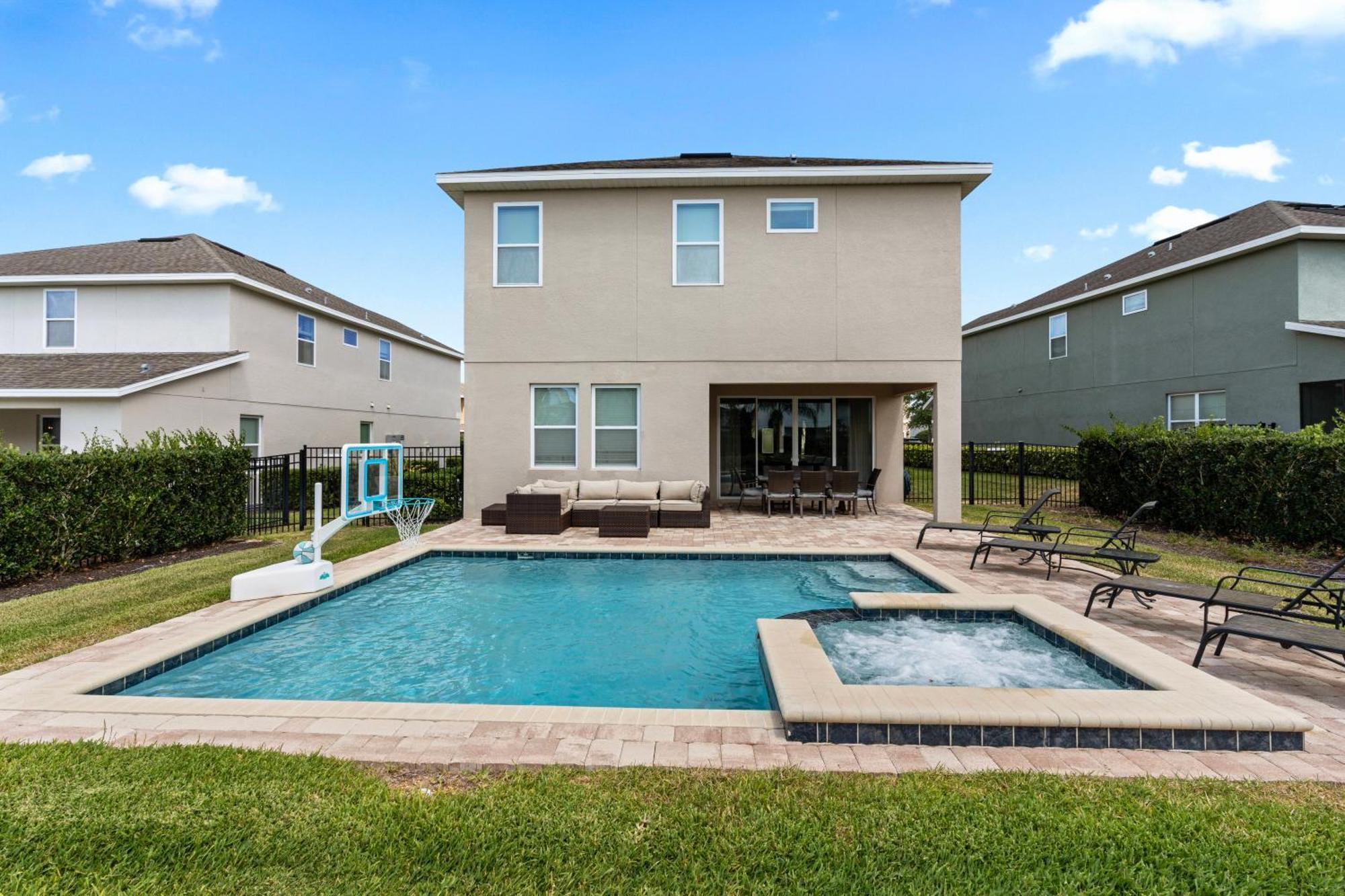 Amazing 6 Bedroom Nxt Disneyuniversal At Encore *