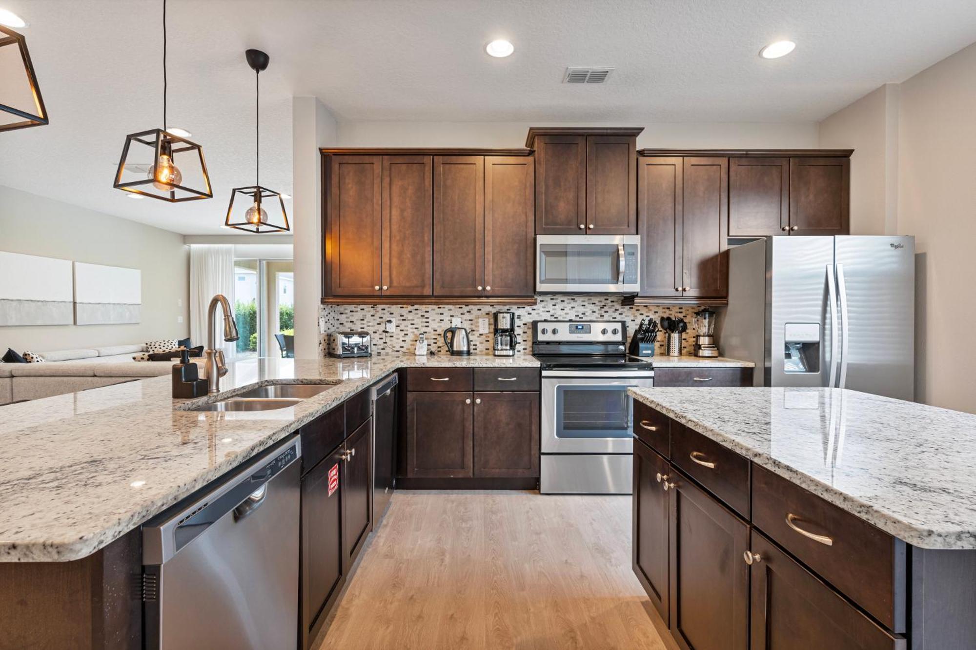 Amazing 6 Bedroom Nxt Disneyuniversal At Encore Resort *