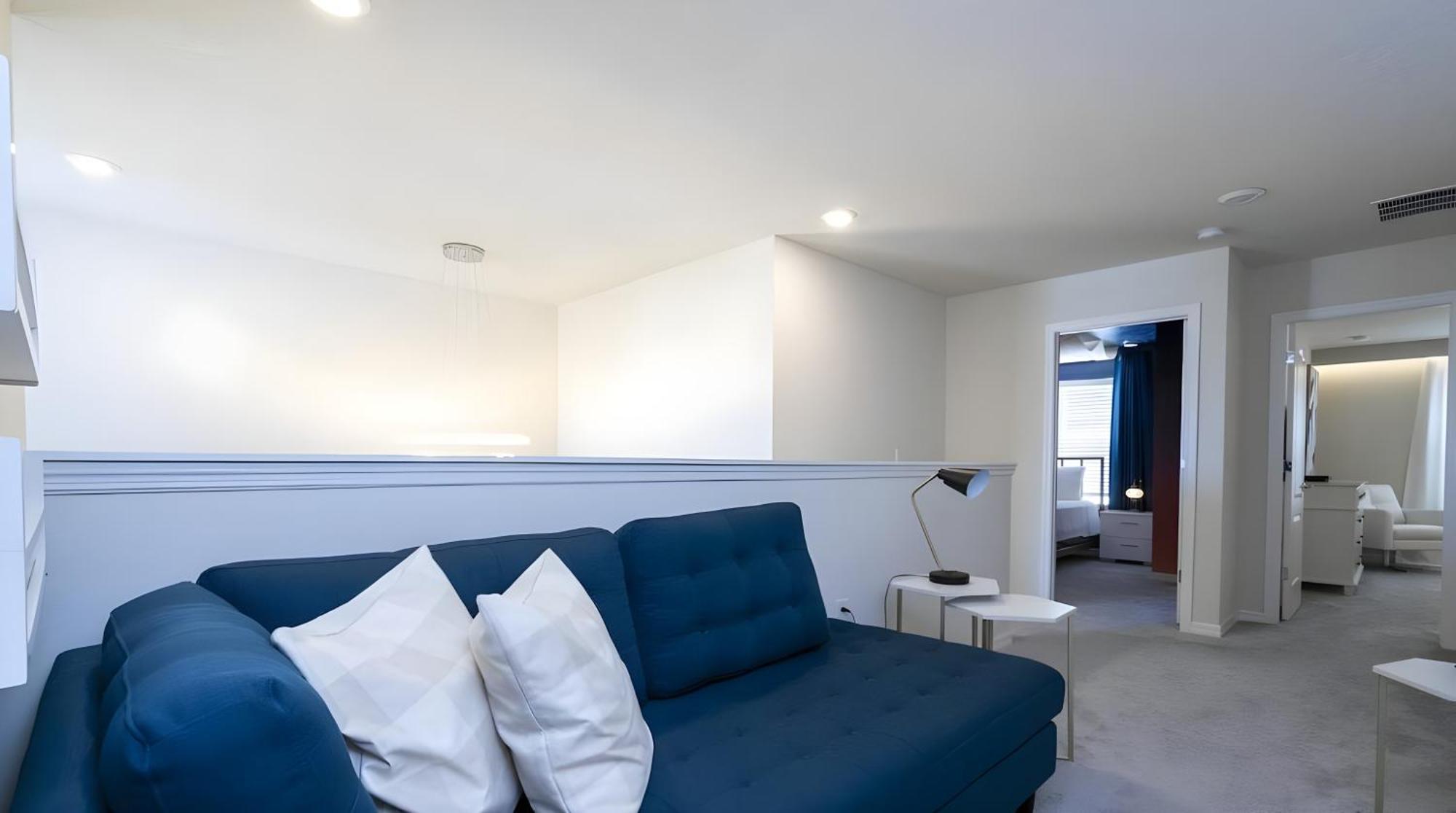 Luxury 5 Bedrooms Poolgames Holiday home