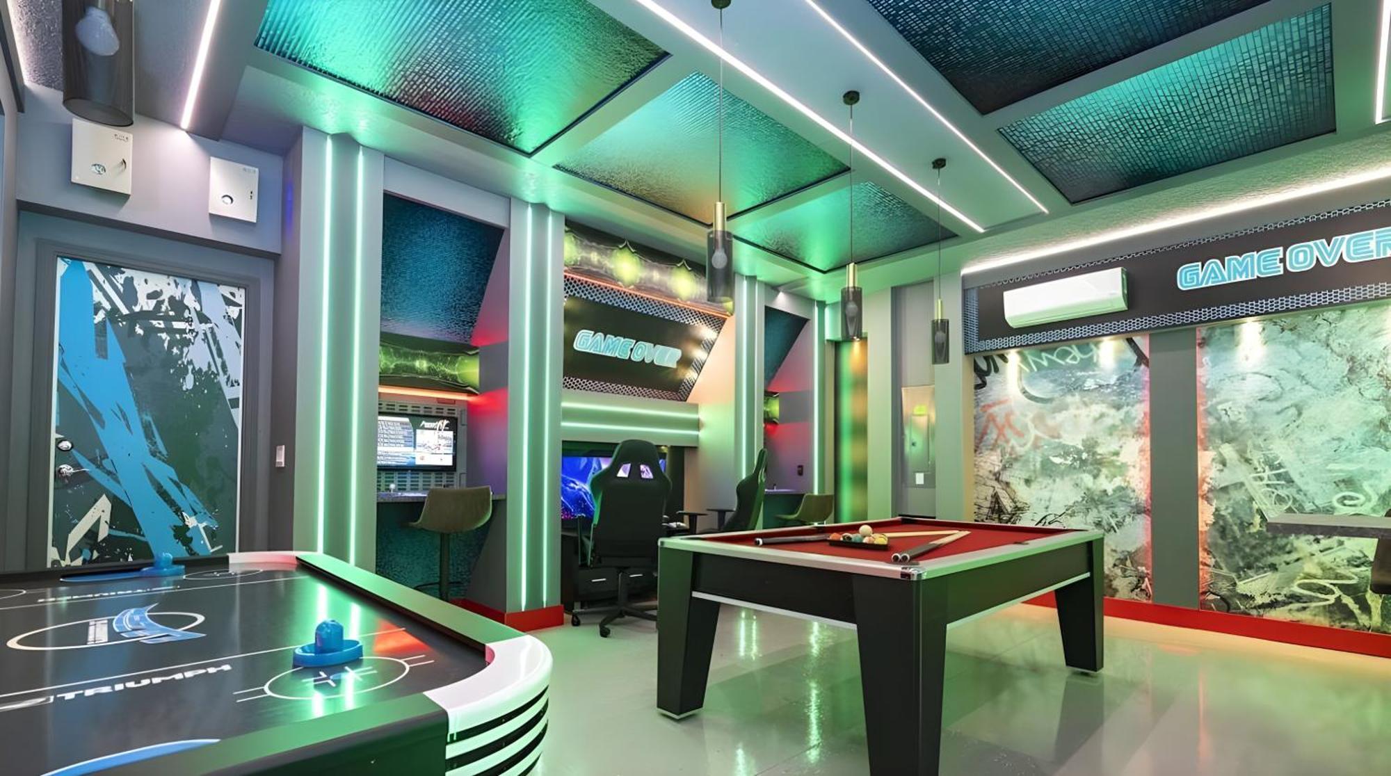 Luxury 5 Bedrooms Poolgames * Davenport