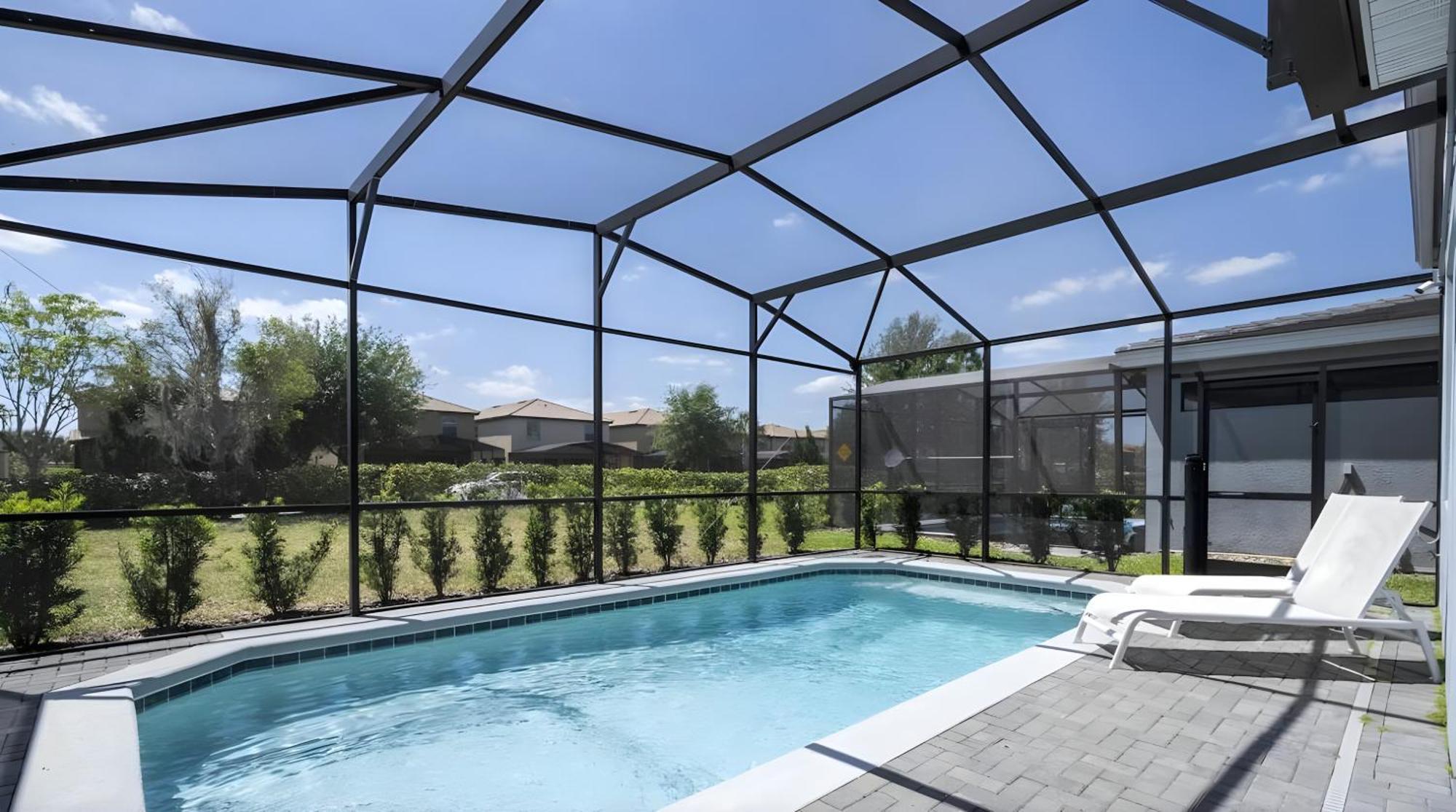 Luxury 5 Bedrooms Poolgames Holiday home Davenport