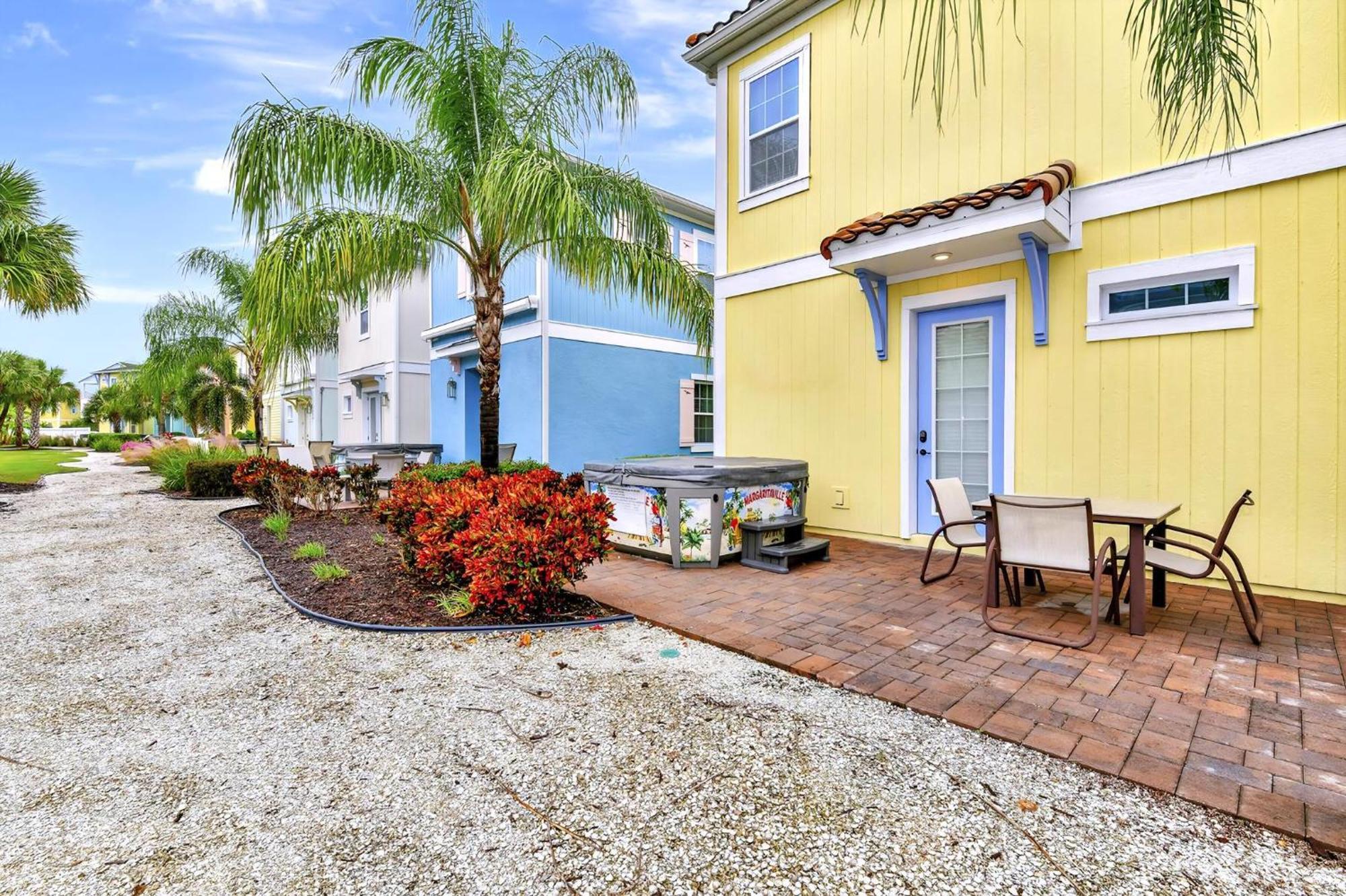 Lively With Hot Tub Near With Margaritaville Access - 8030su *