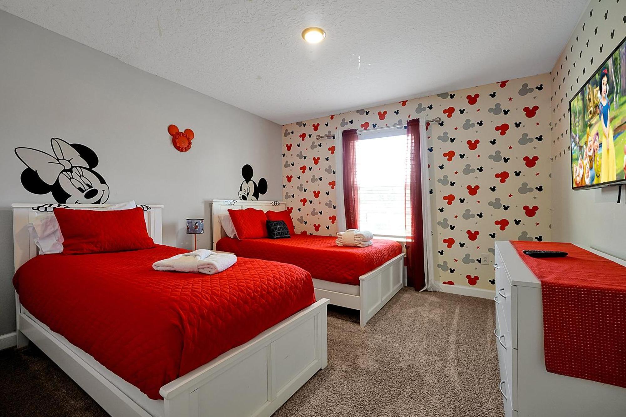 Storey Home: Pool, Gym, Lazy River & Near * Kissimmee