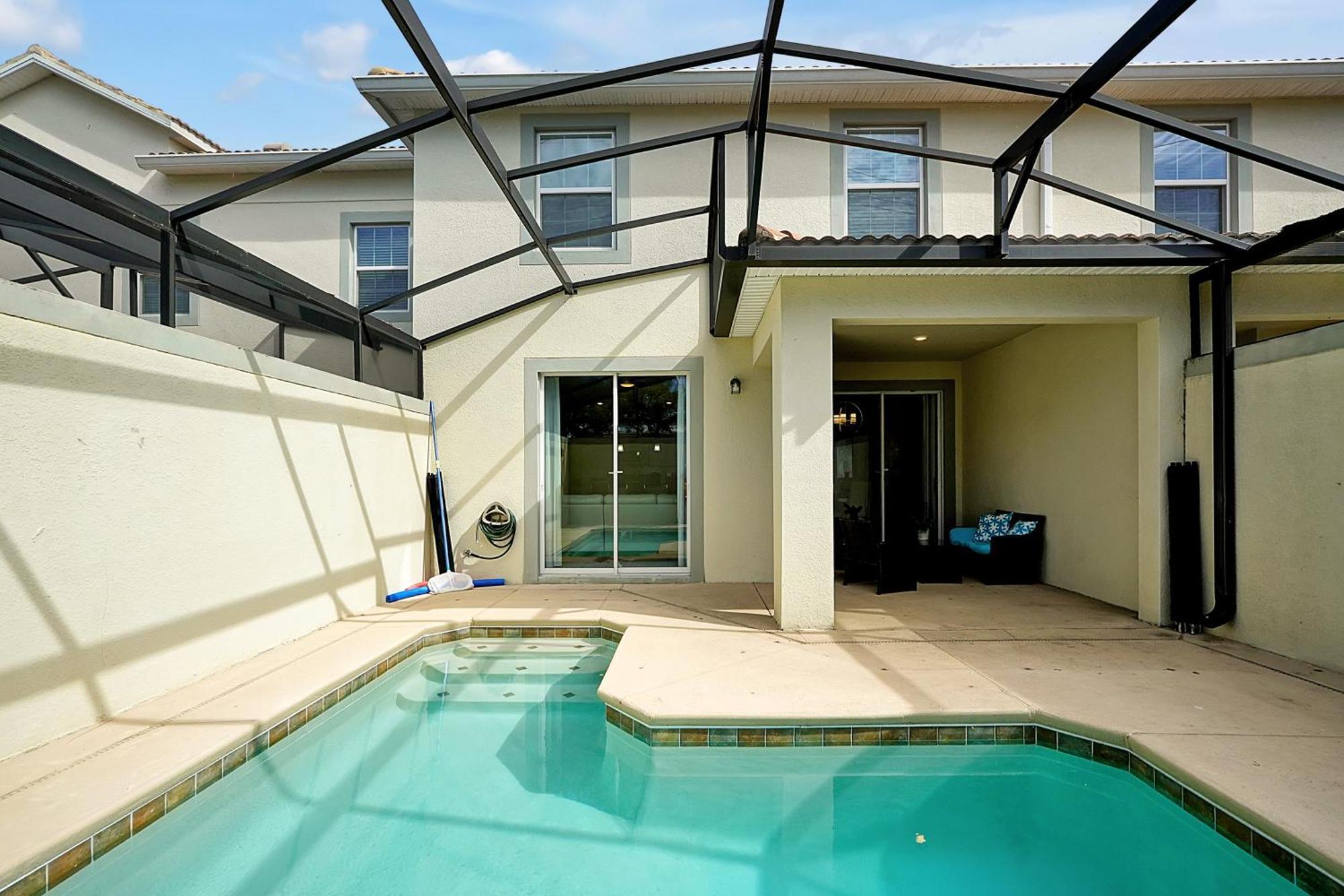 Holiday home Storey Home: Pool, Gym, Lazy River & Near