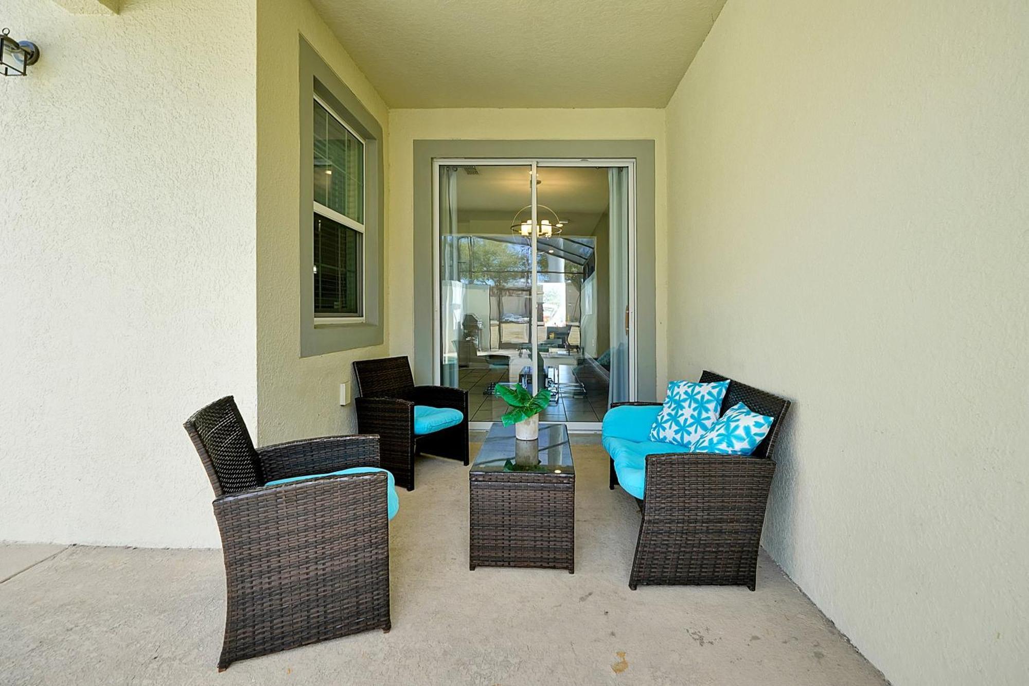 Storey Home: Pool, Gym, Lazy River & Near Holiday home Kissimmee