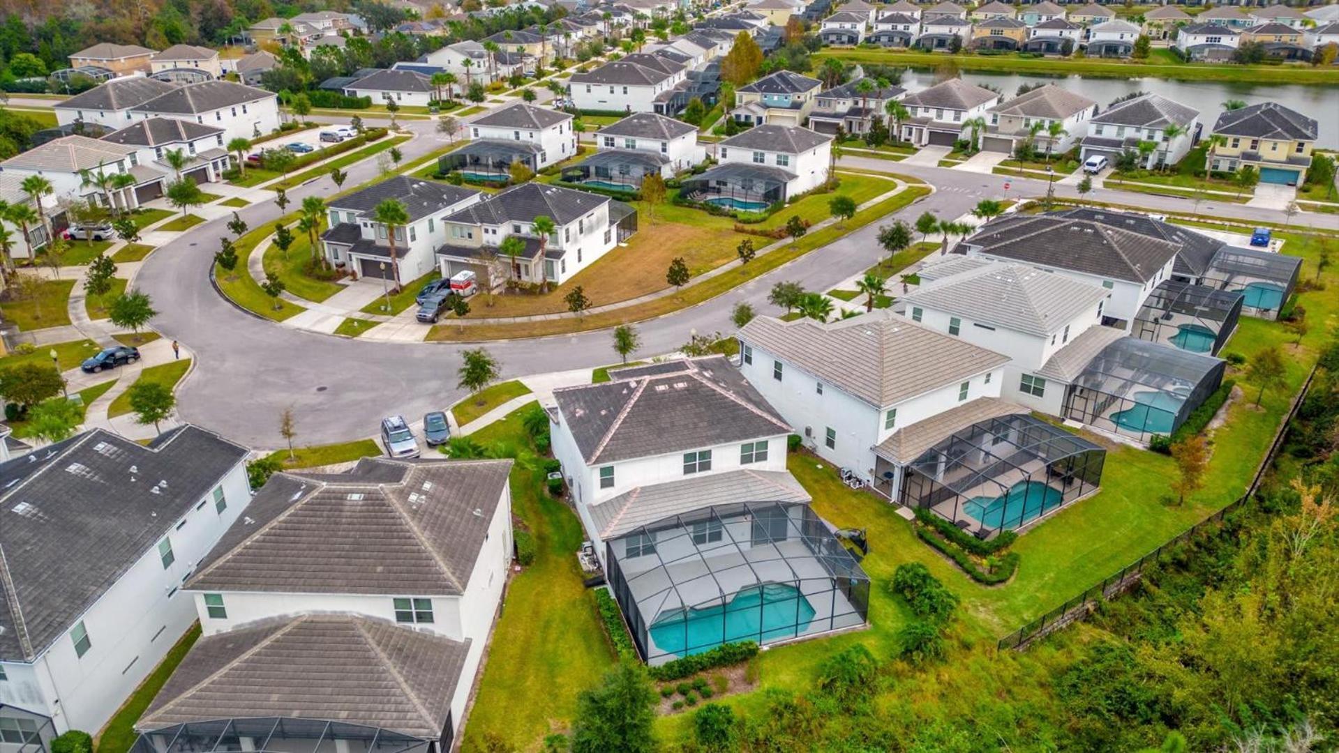 Winter Festivities 8br With Pool Kissimmee