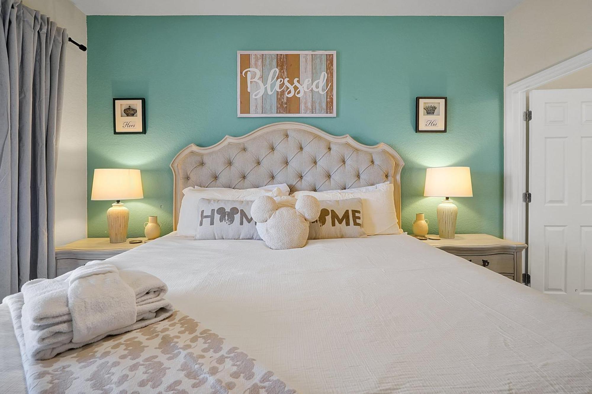 Personally Designed W/ Pool, Game Near Holiday home Orlando